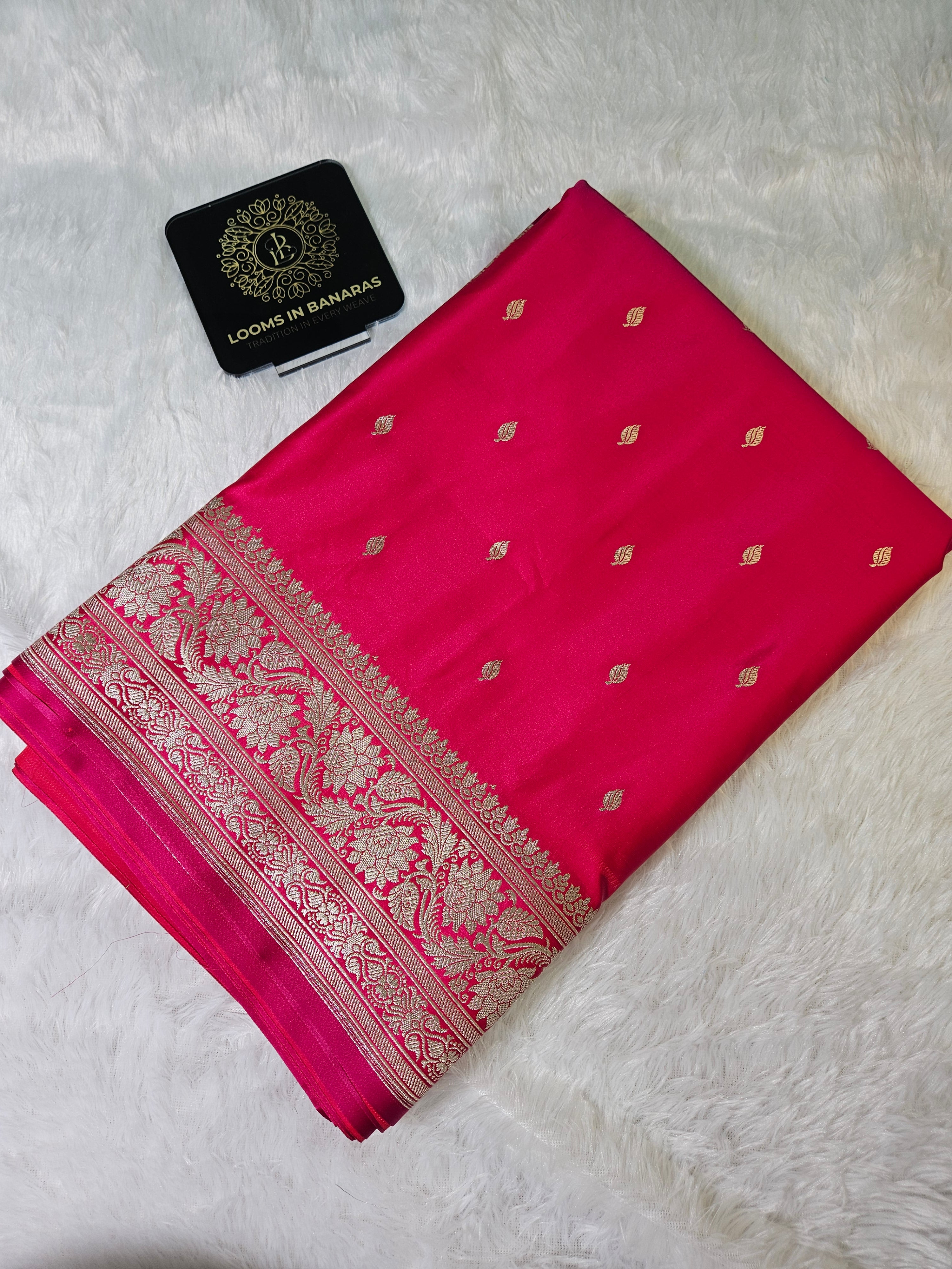 Banarasi Rani Pink Mashru Silk Banarasi Border Booti Saree
