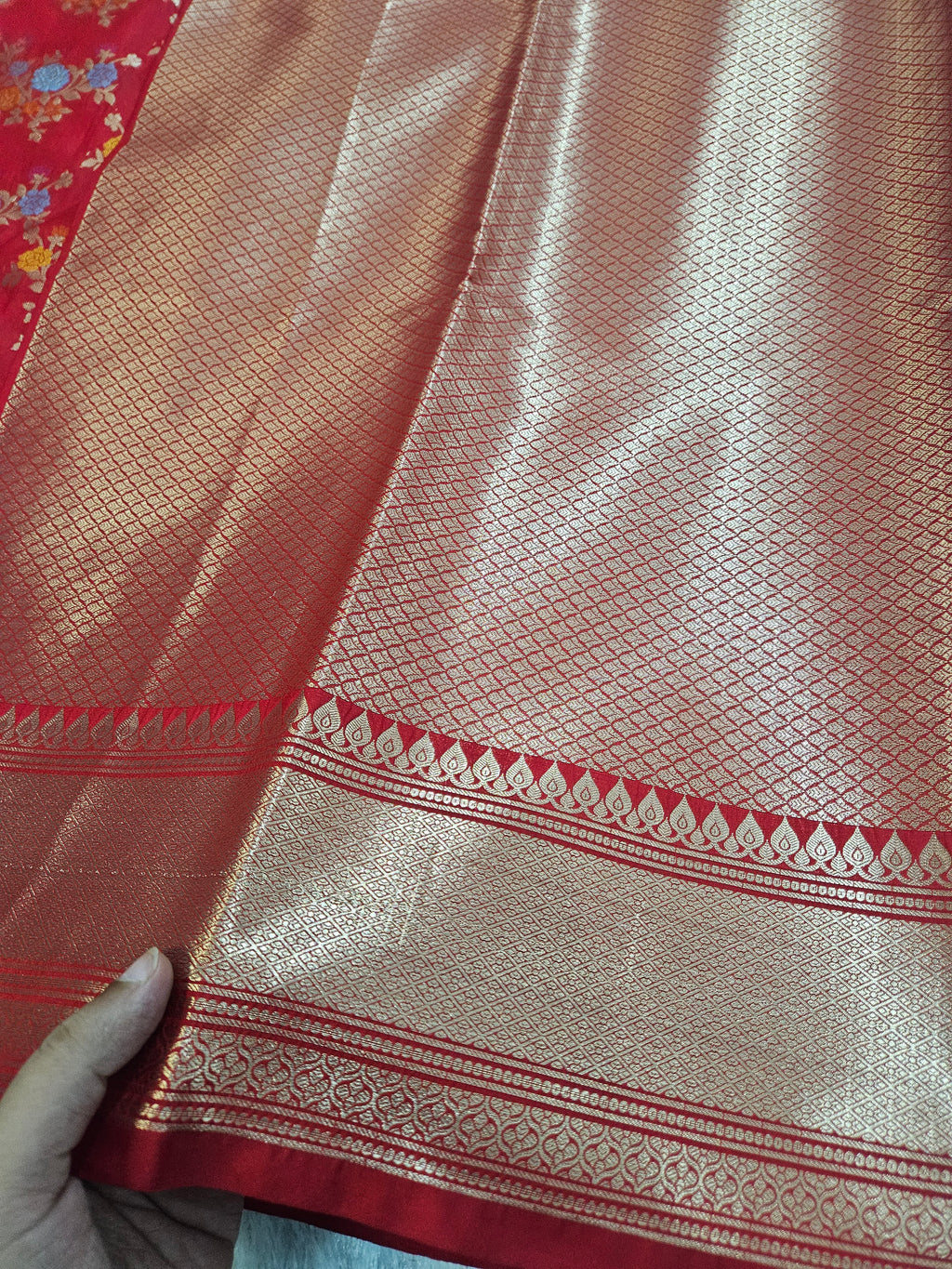 Banarasi Red Katan Silk Tilfi Minakari Jaal Design Saree