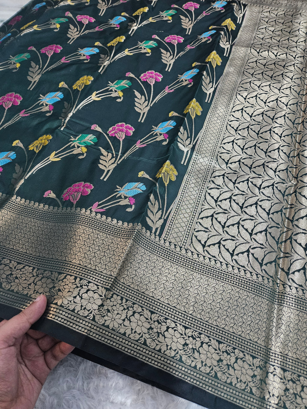 Banarasi Bottle Green Katan Silk Tilfi Minakari Jaal Design Saree