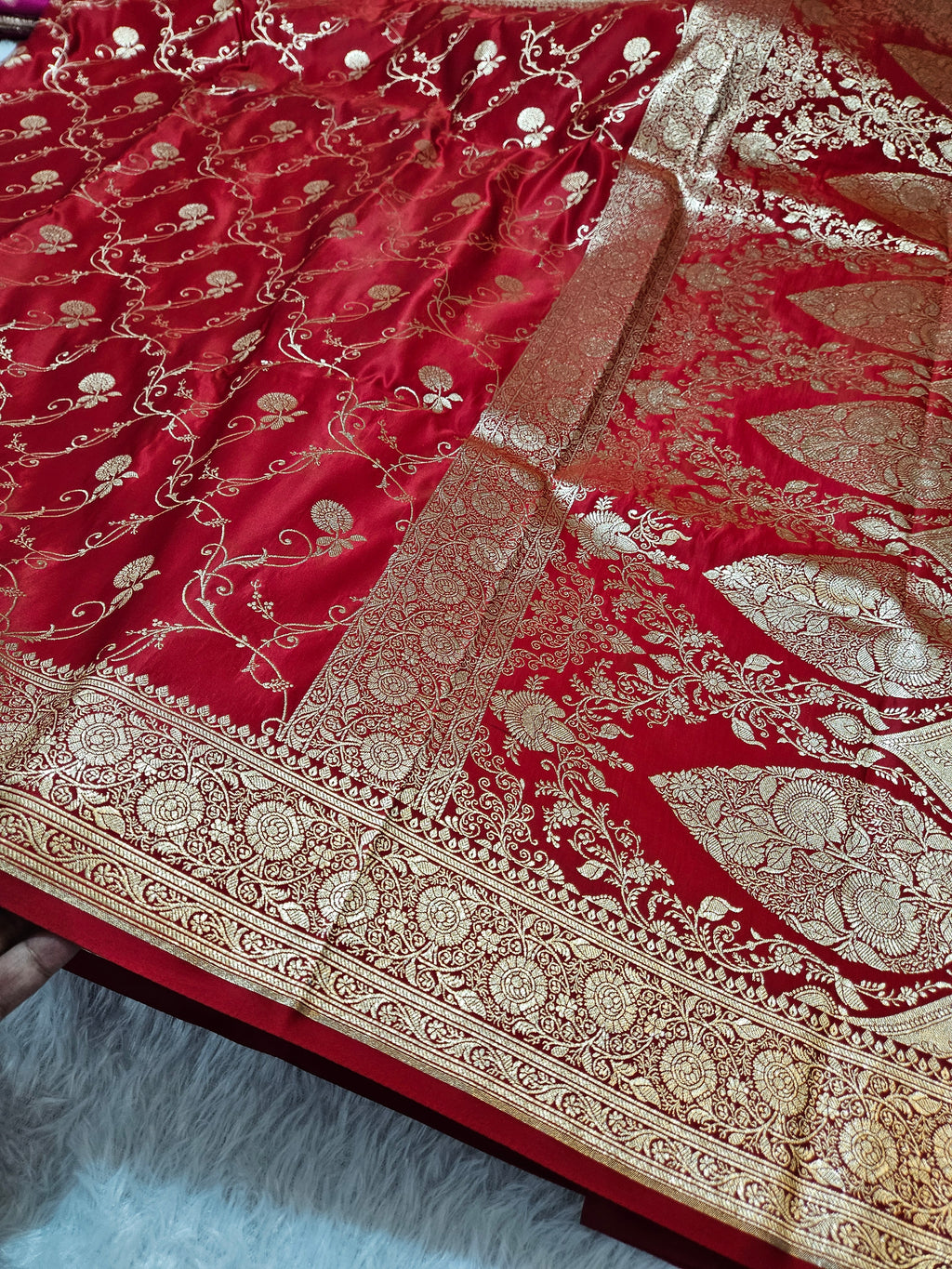 Red Banarasi Katan Satin Silk Saree Zari Border Jaal Design