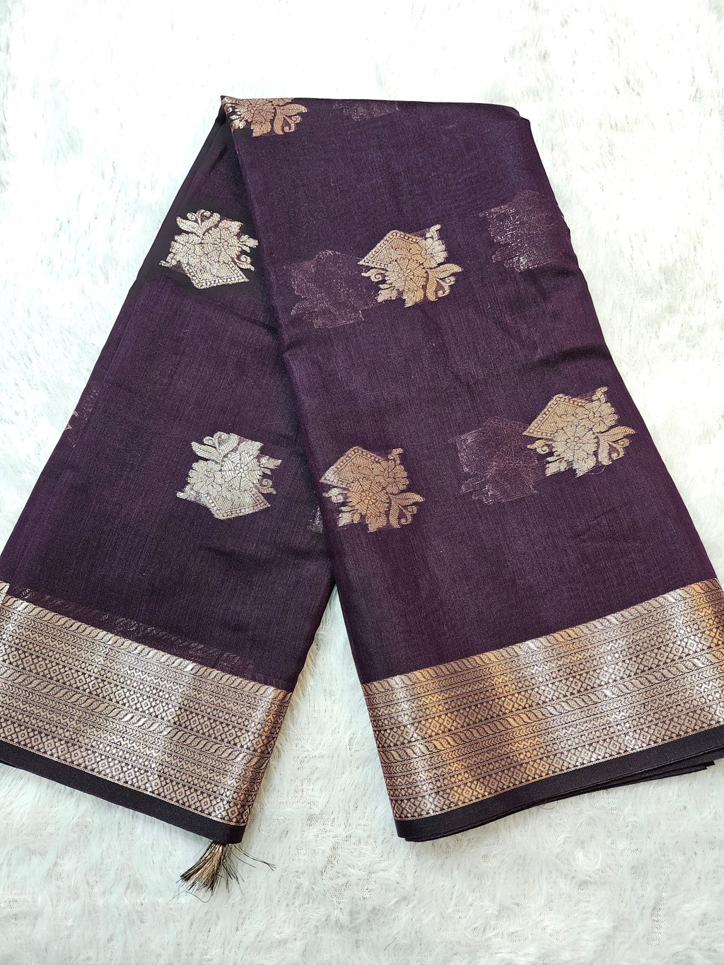 Wine Pure Cotton Zari Border Boota Saree