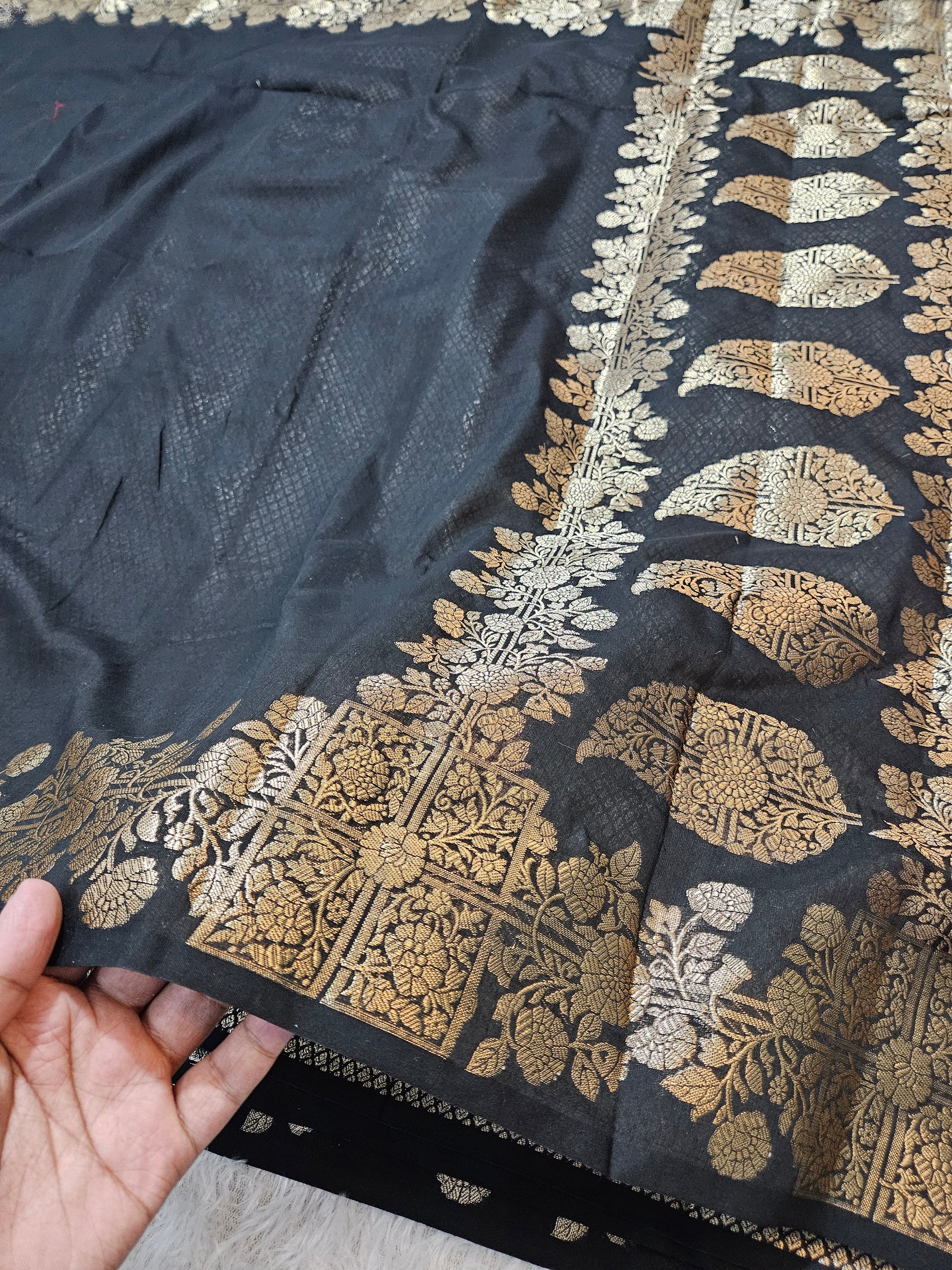 Black Banarasi Cotton Zari Border Plain Saree