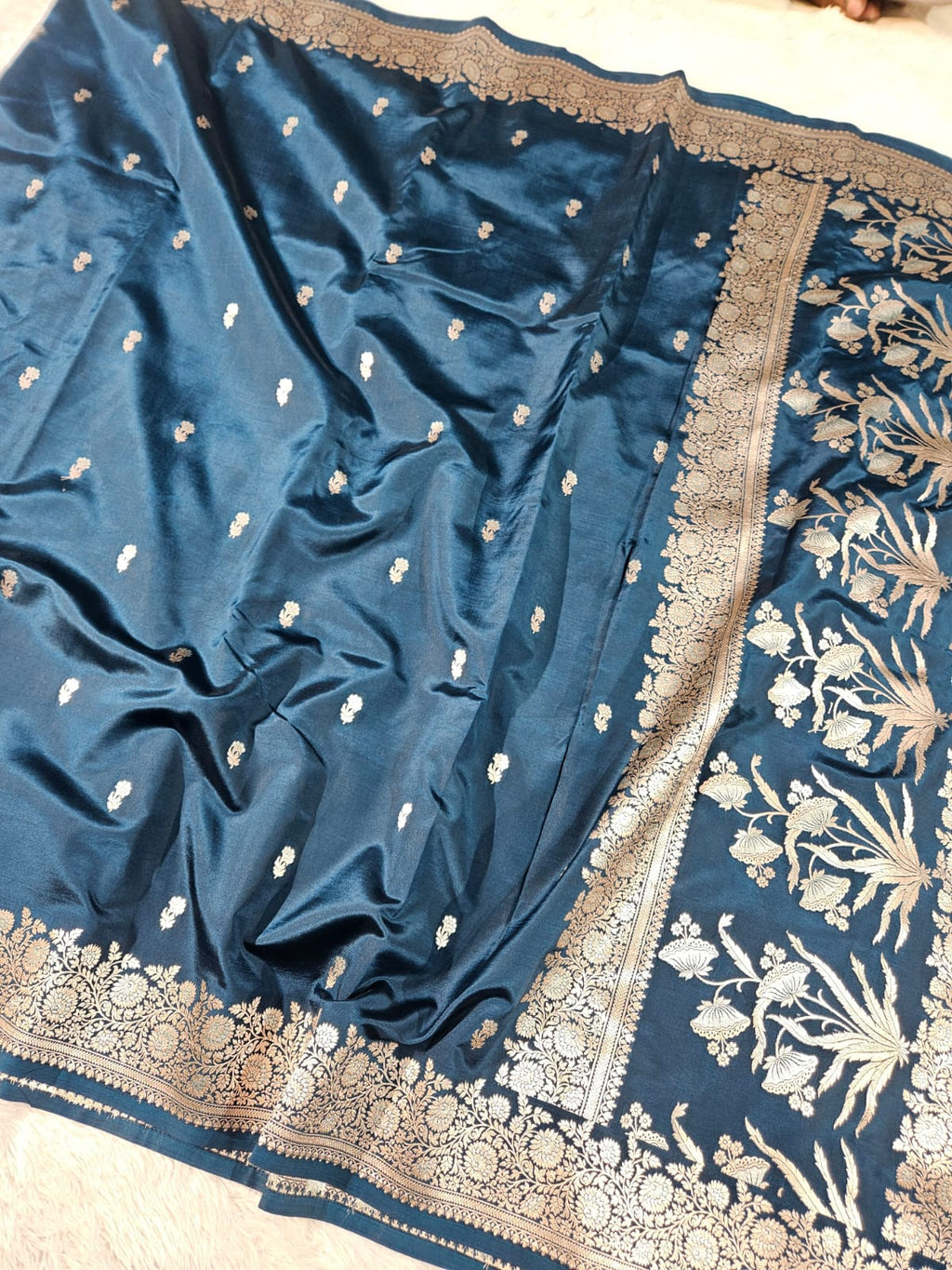 Banarasi  Mango Silk Saree Rupa Sona Design
