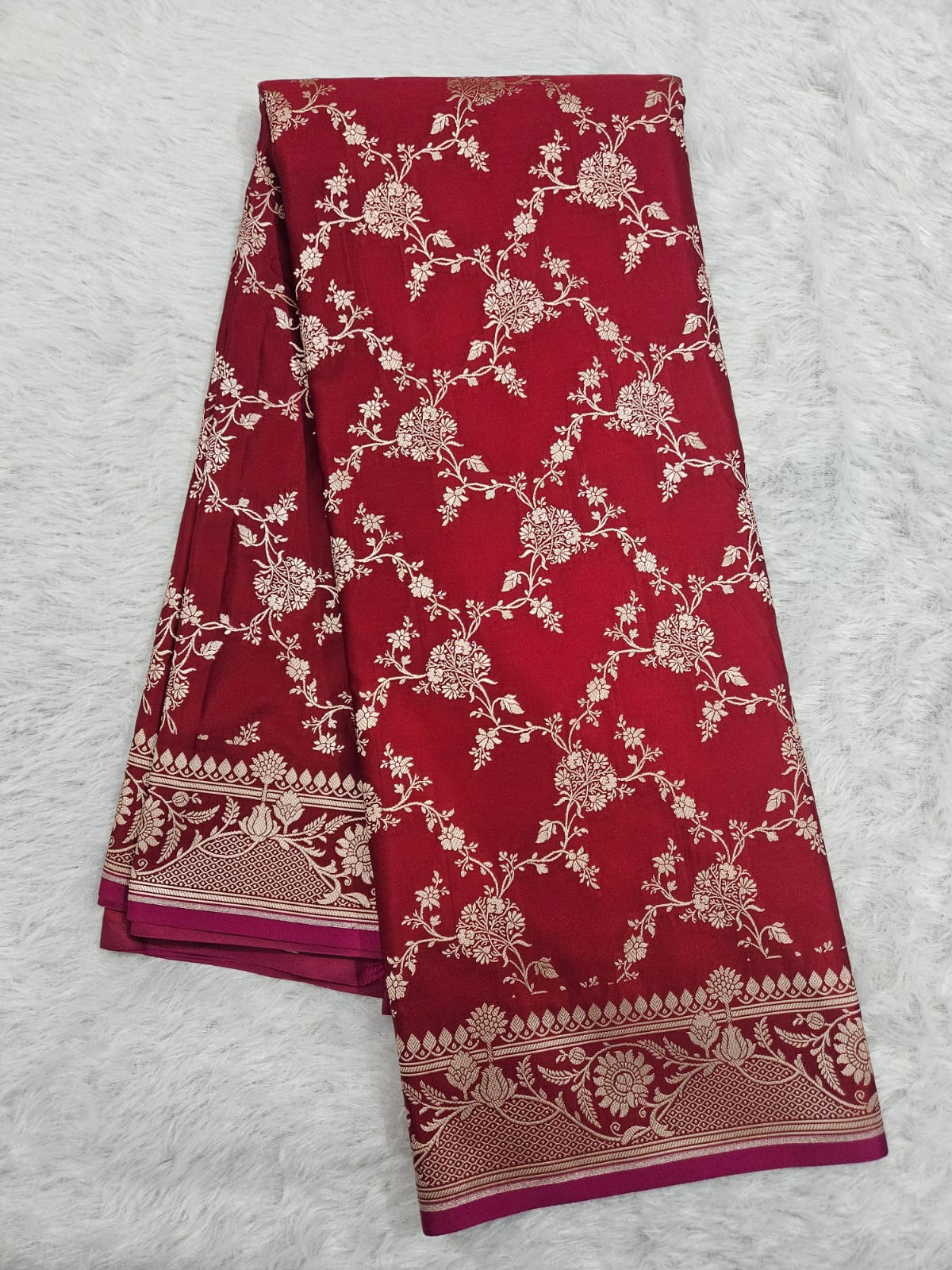 Red Mashru Silk Jangla Banarasi Border Saree