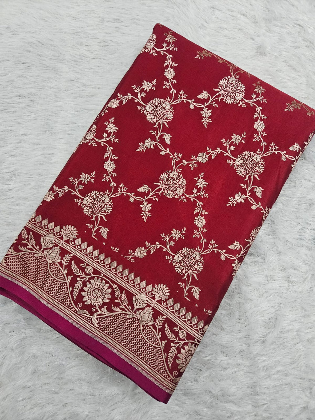 Red Mashru Silk Jangla Banarasi Border Saree