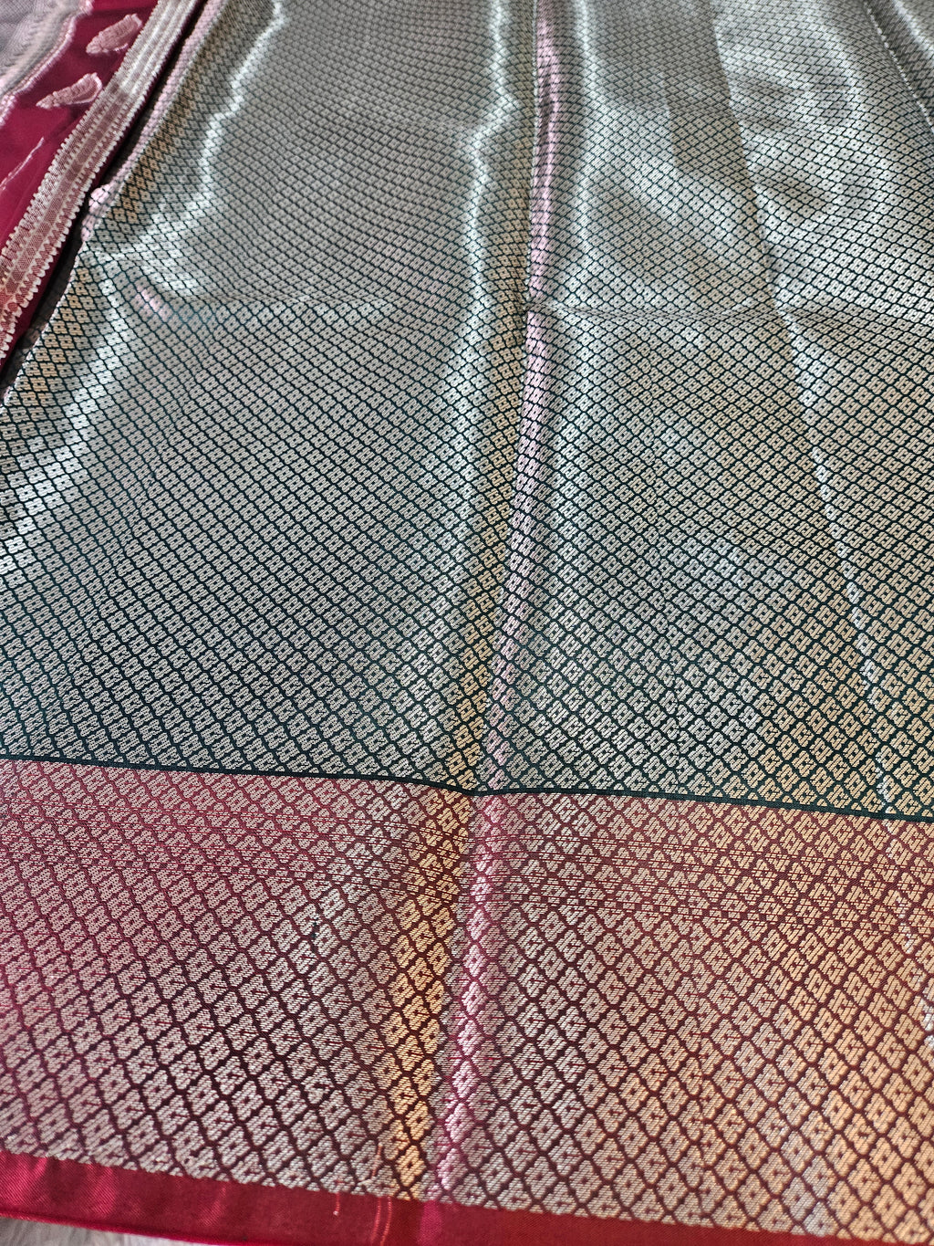 Maroon and Green Contrast Banarasi Silk Jaal Zari Border Saree