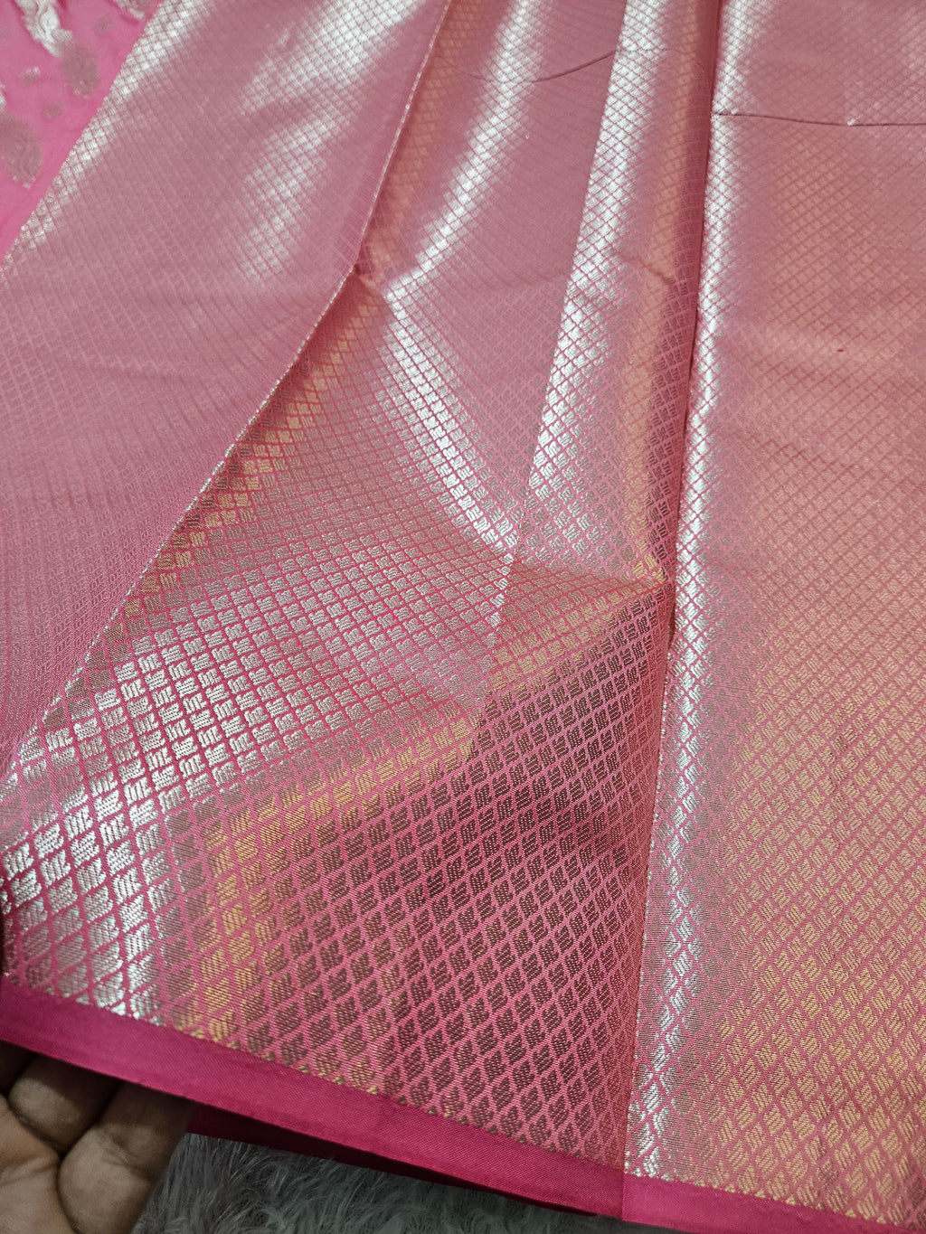 Banarasi Gajari Pink Silk Jaal Zari Border Saree