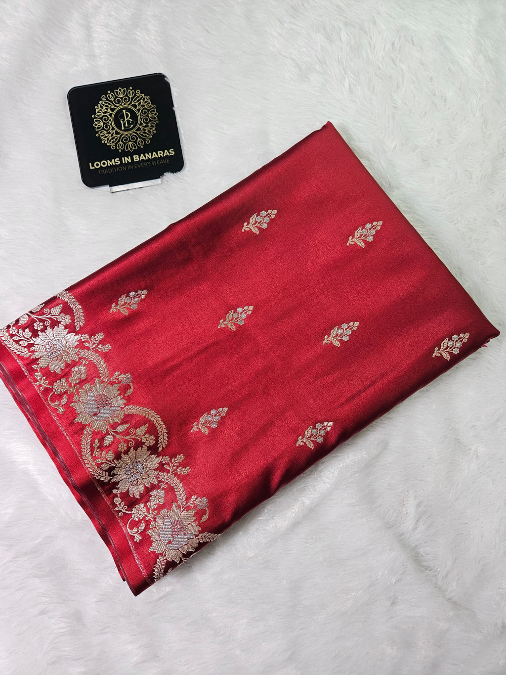 Banarasi Maroon Mashru Silk Banarasi Alfi Border Booti Saree