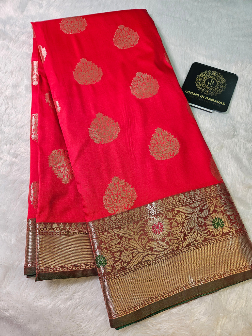 Red and Green Contrast Banarasi Silk Buta Zari Border Saree