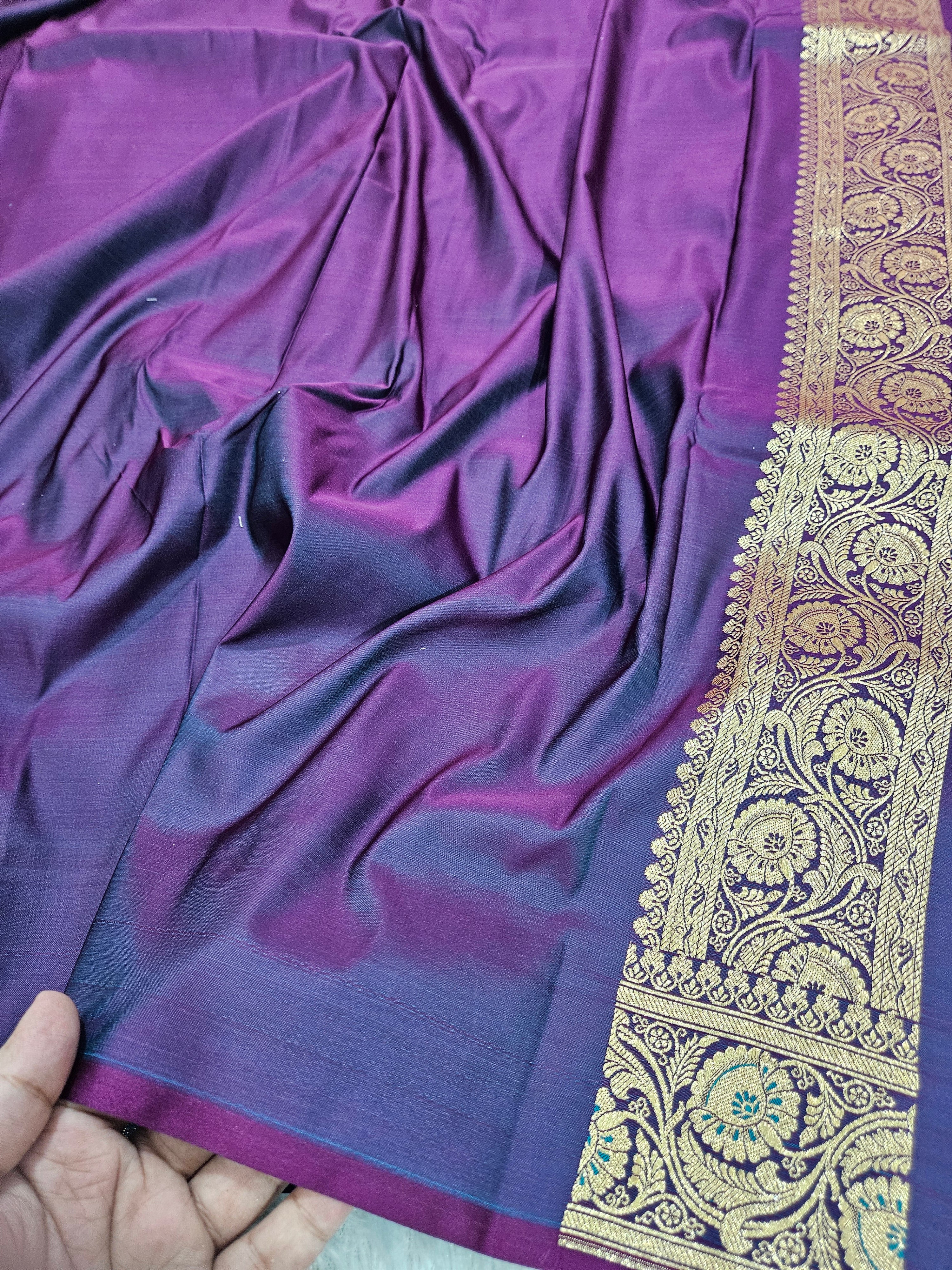 Banarasi Purple Mashru Silk Banarasi Border Booti Saree