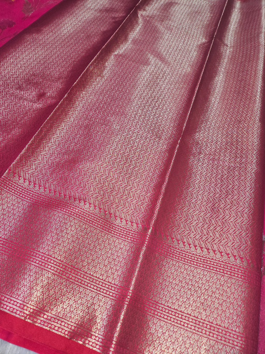 Banarasi Rani Pink Katan Silk Tilfi Minakari Jaal Design Saree