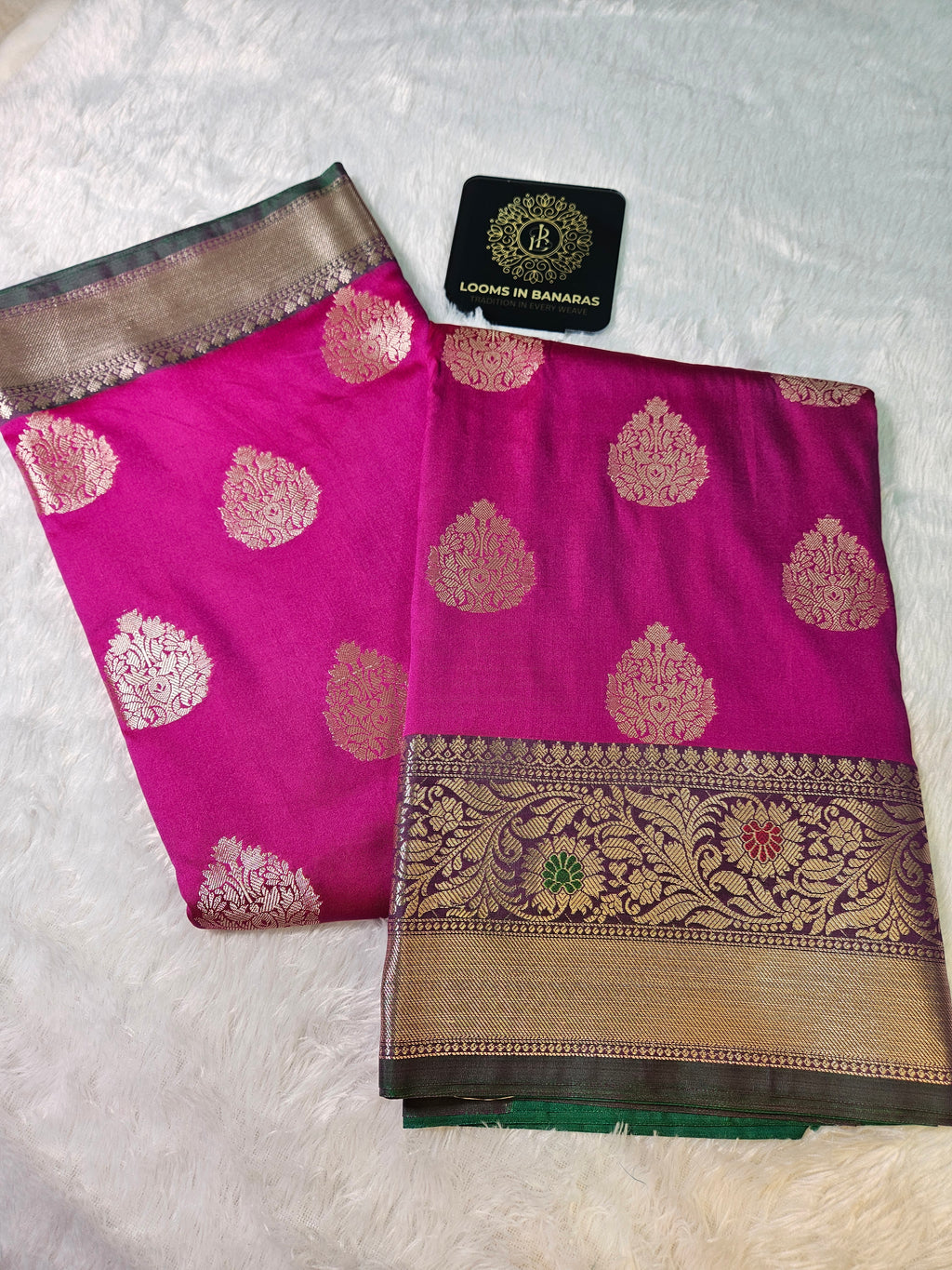 Majenta and Green Contrast Banarasi Silk Buta Zari Border Saree