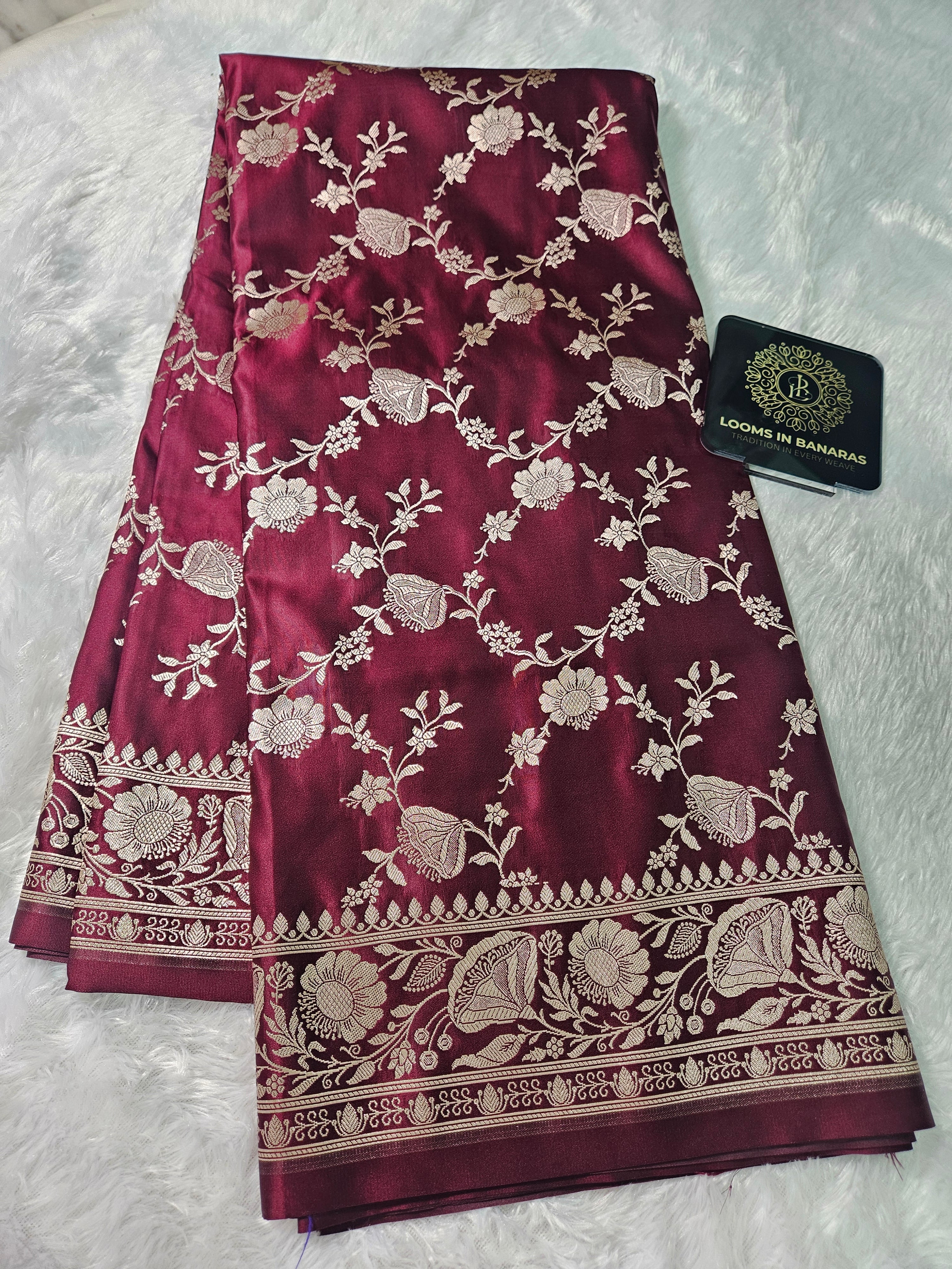 Banarasi Maroon Mashru Silk Banarasi Border Jaal Saree