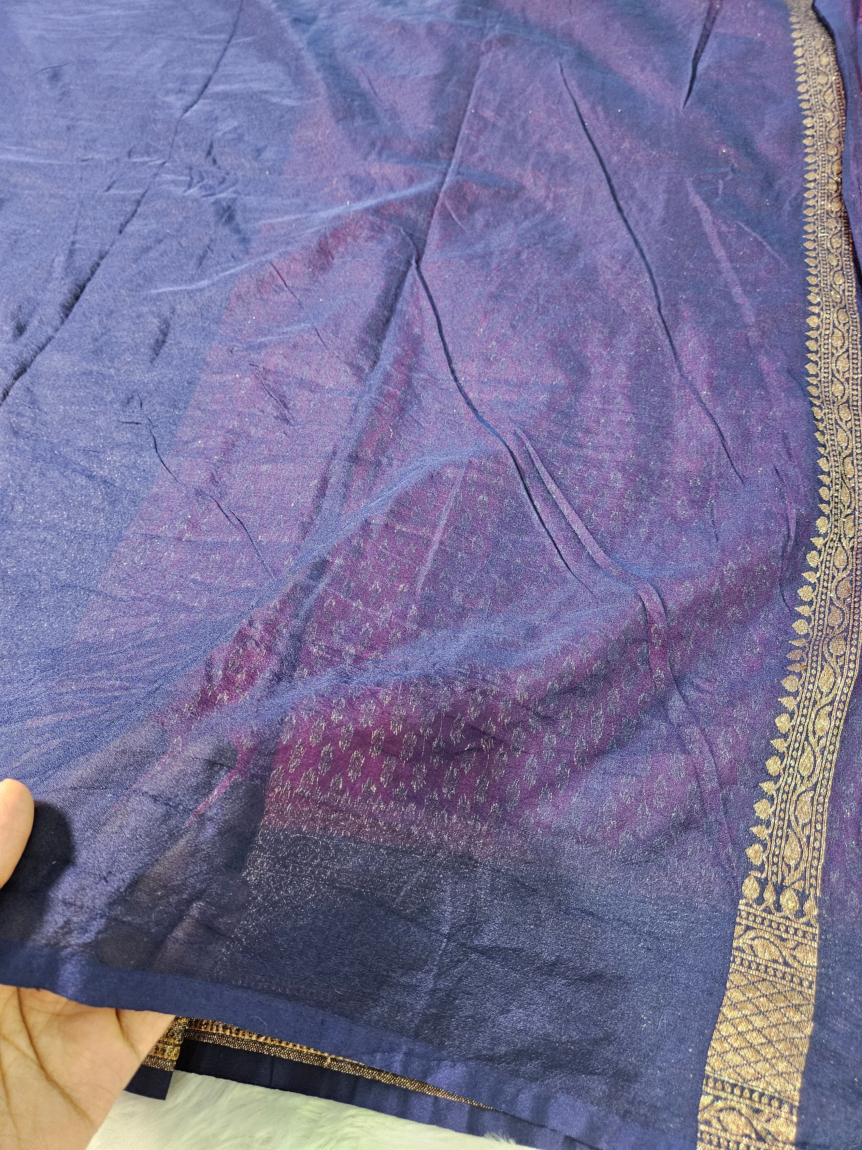 Banarasi Georgette Rani Pink Contrast Navy with Antique Zari Border buti