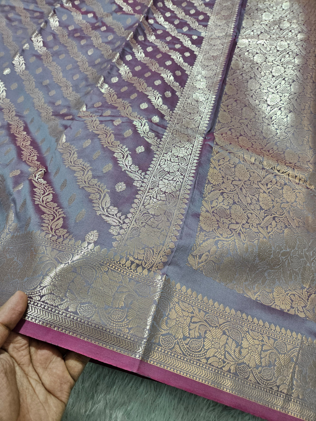 Banarasi Faded Purple Silk Jaal Zari Border Saree