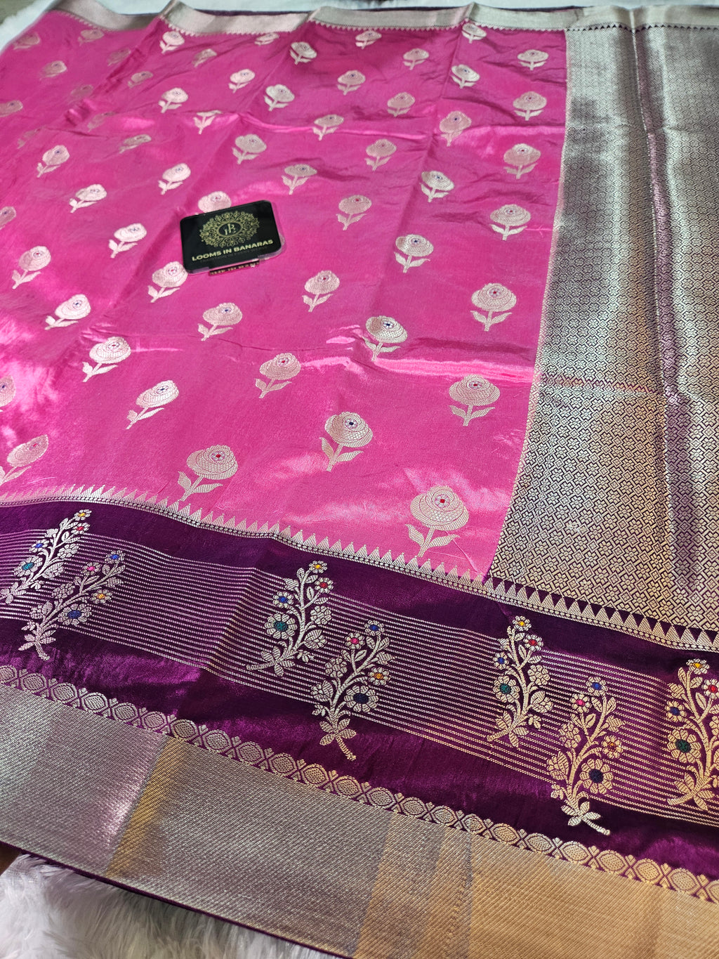 Banarasi Pink and Purple contrast Raw Mango Silk Fancy Border Booti Saree