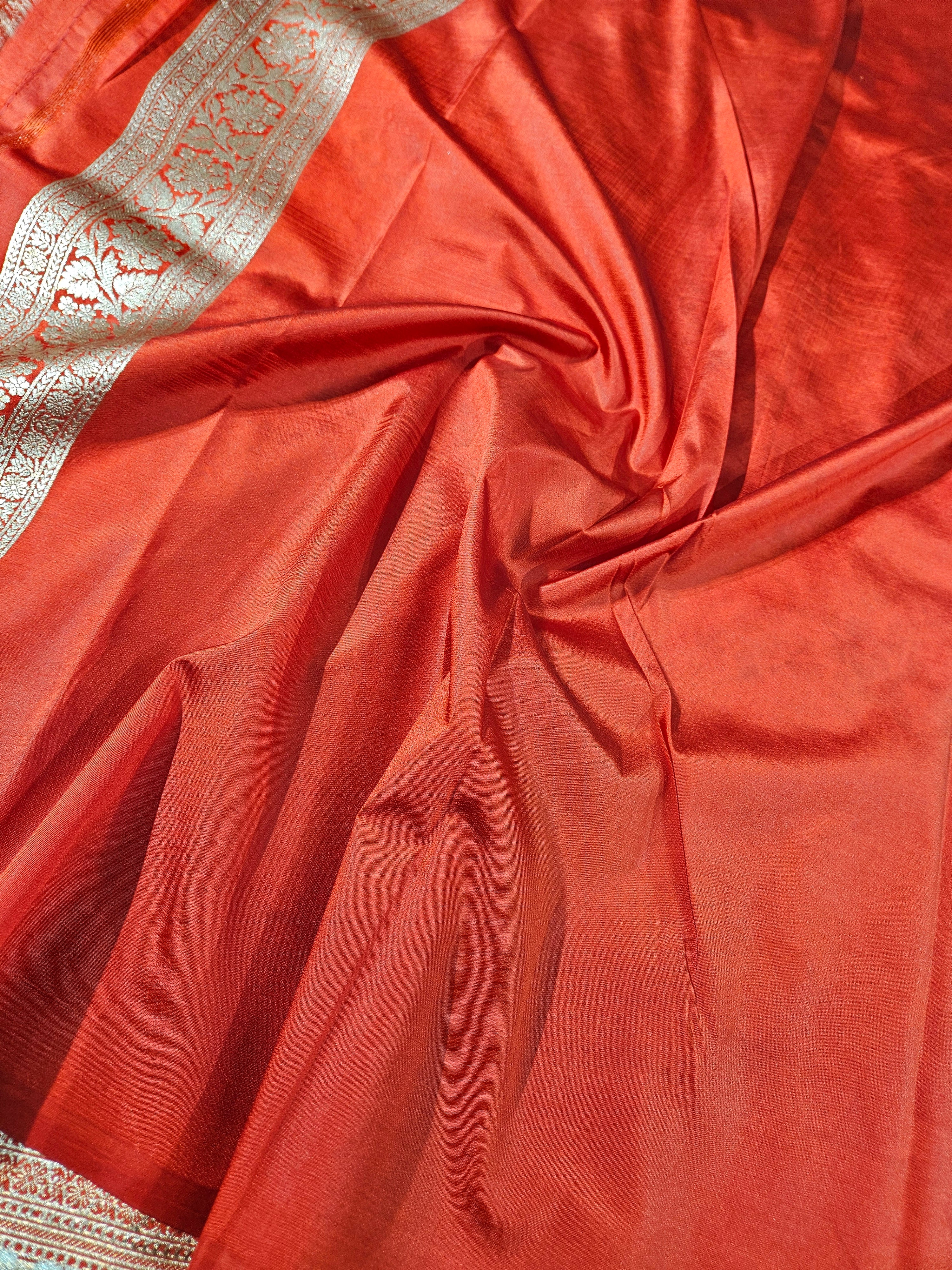 Yellow Gold and Red Contrast Raw Mango Silk Saree with a beautiful Jaal Design
