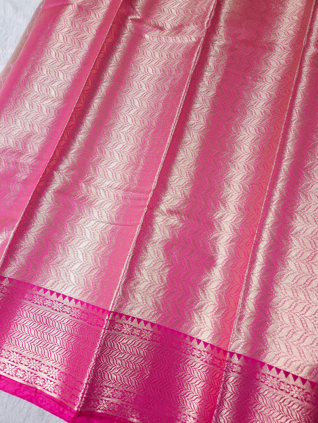 Peach Banarasi Soft Tissue Zari Brocade Design Saree Contrast