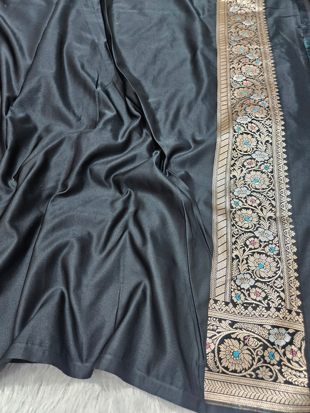 Black Mashru Silk Banarasi Border Tilfi Jangla Saree