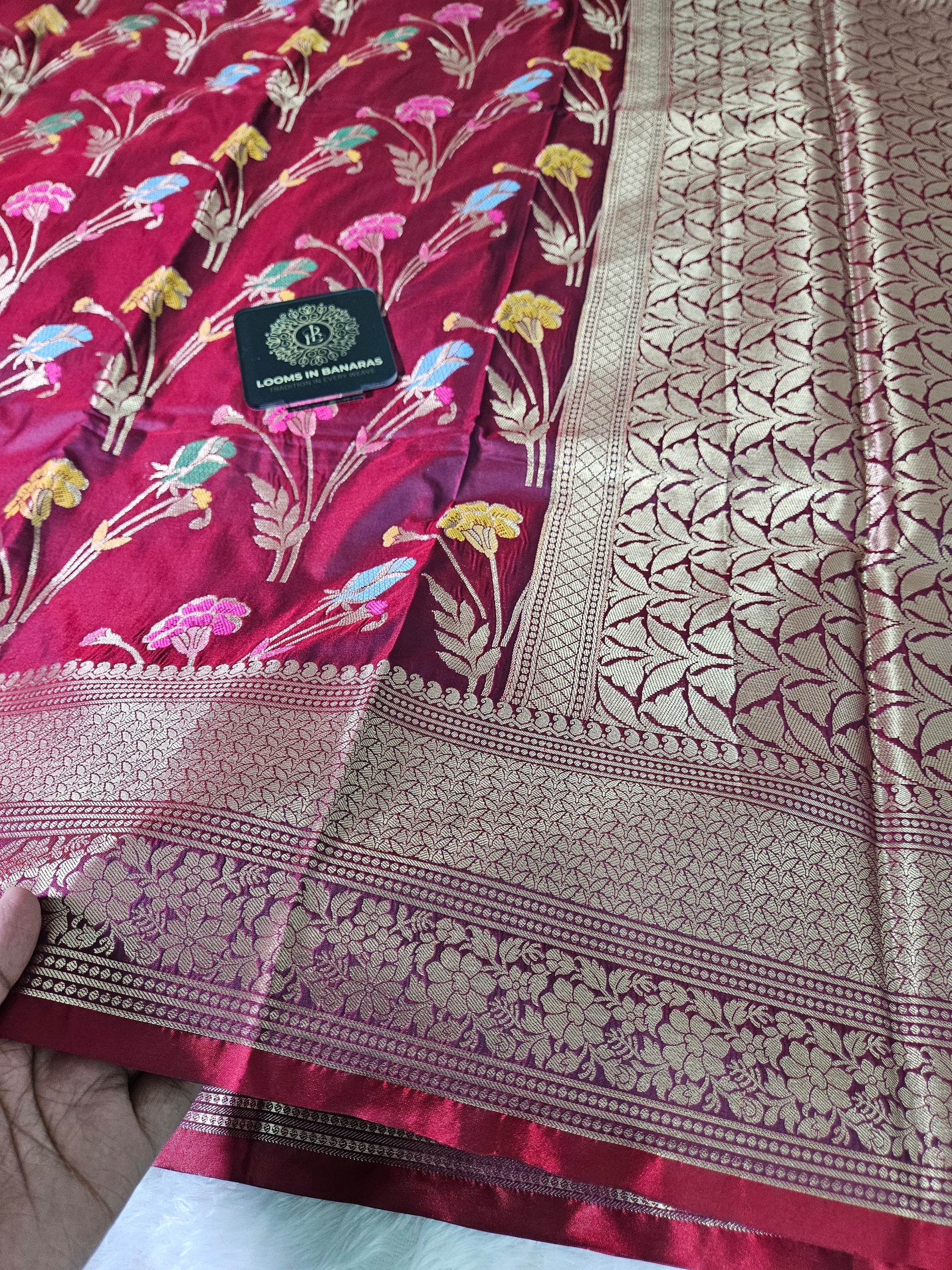 Banarasi Maroon Katan Silk Tilfi Minakari Jaal Design Saree