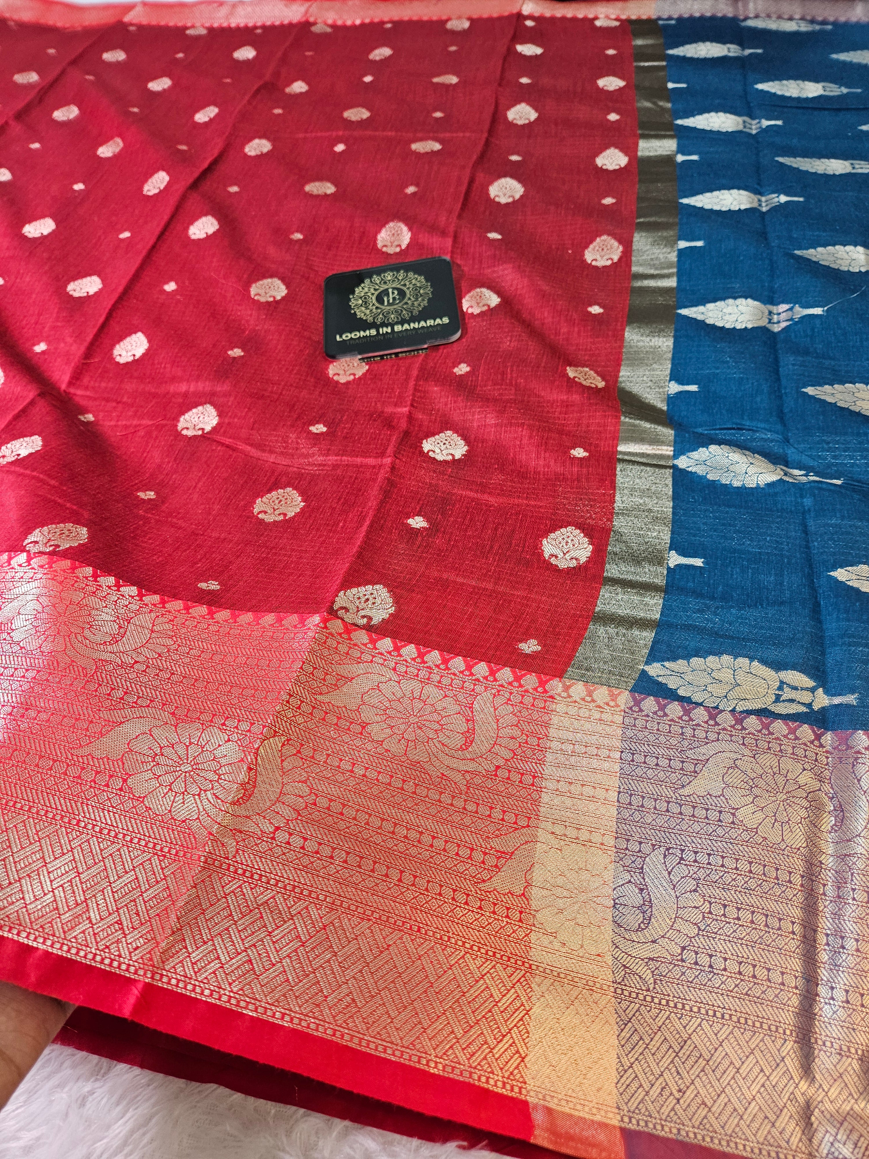 Red and Blue Contrast Banarasi Cotton Zari Border Boota Saree