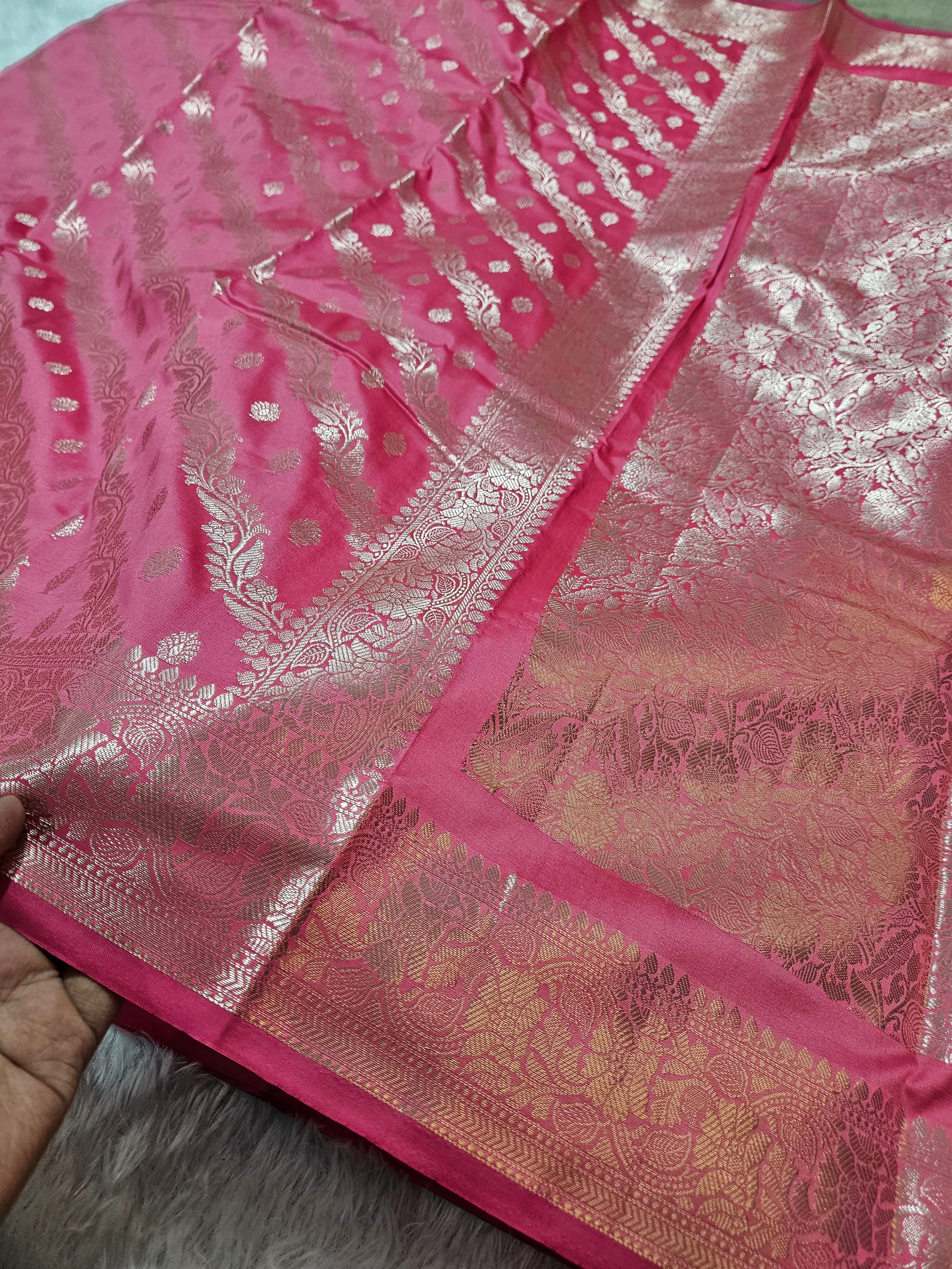 Banarasi Gajari Pink Silk Jaal Zari Border Saree