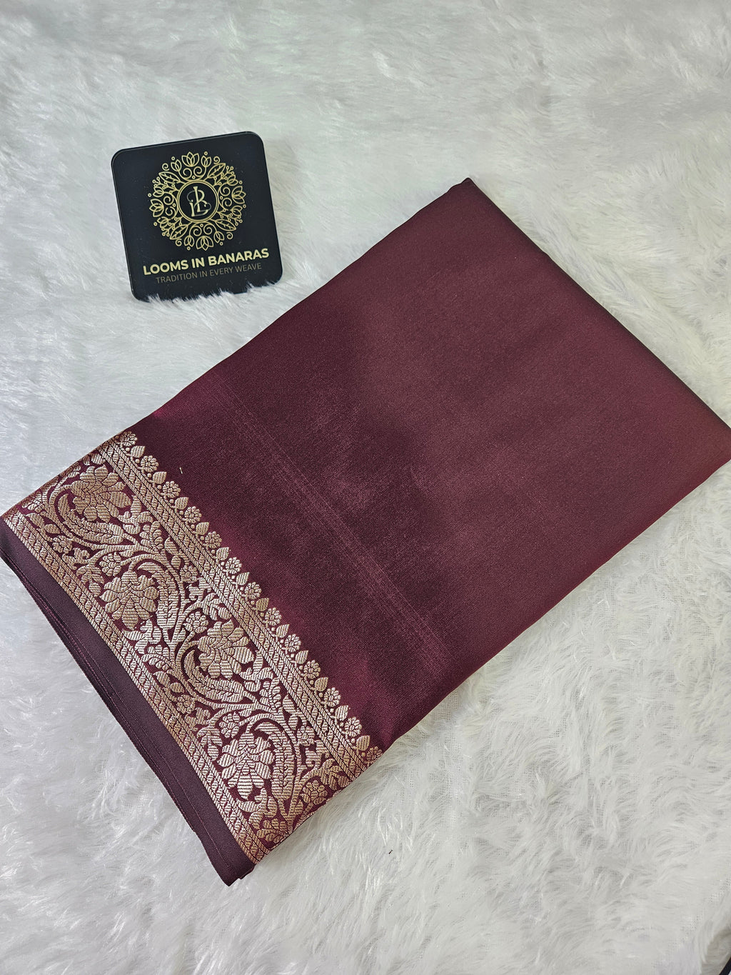 Banarasi Wine Plain Saree Zari Aanchal Border Design