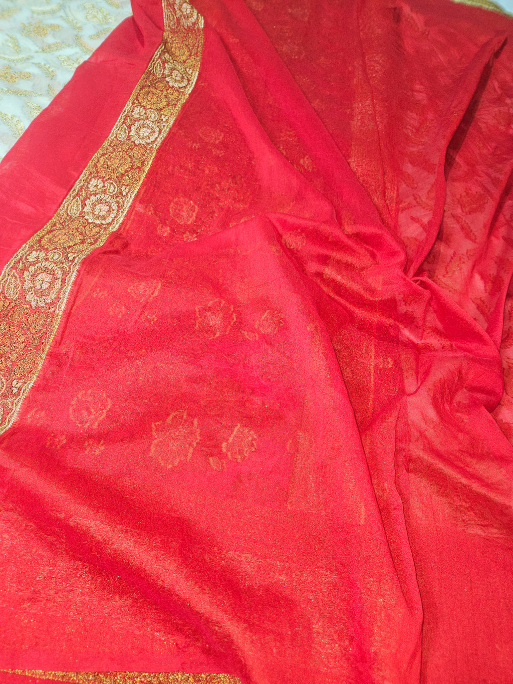 Banarasi Georgette White Contrast Red Saree with Gold Zari Jaal Design