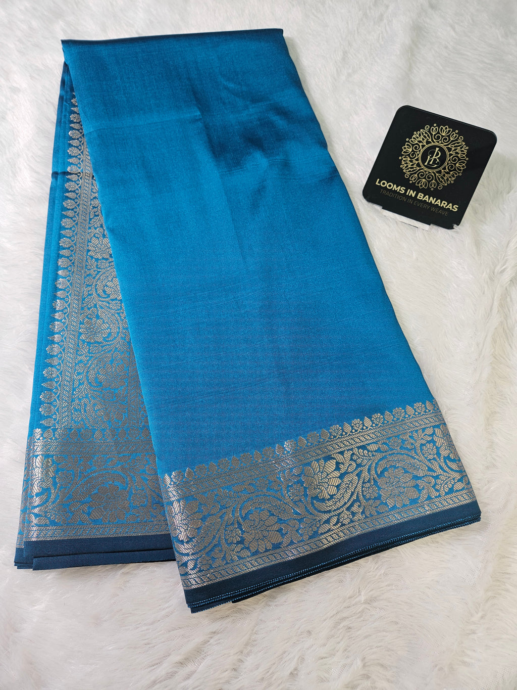 Banarasi Firozi Plain Saree Zari Aanchal Border Design