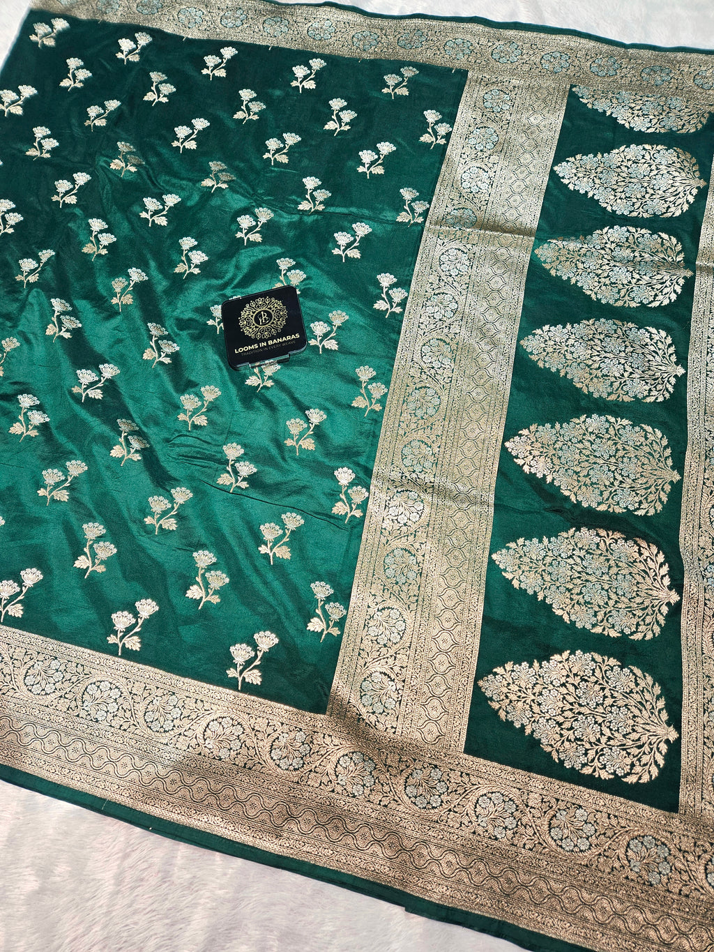Banarasi Bottle Green Malai Katan Silk Alfi Booti Saree