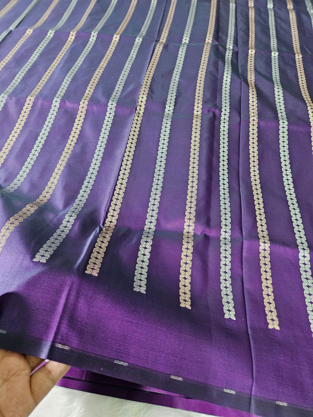 Banarasi Purple Green Mashru Silk Banarasi Alfi Border Booti Saree