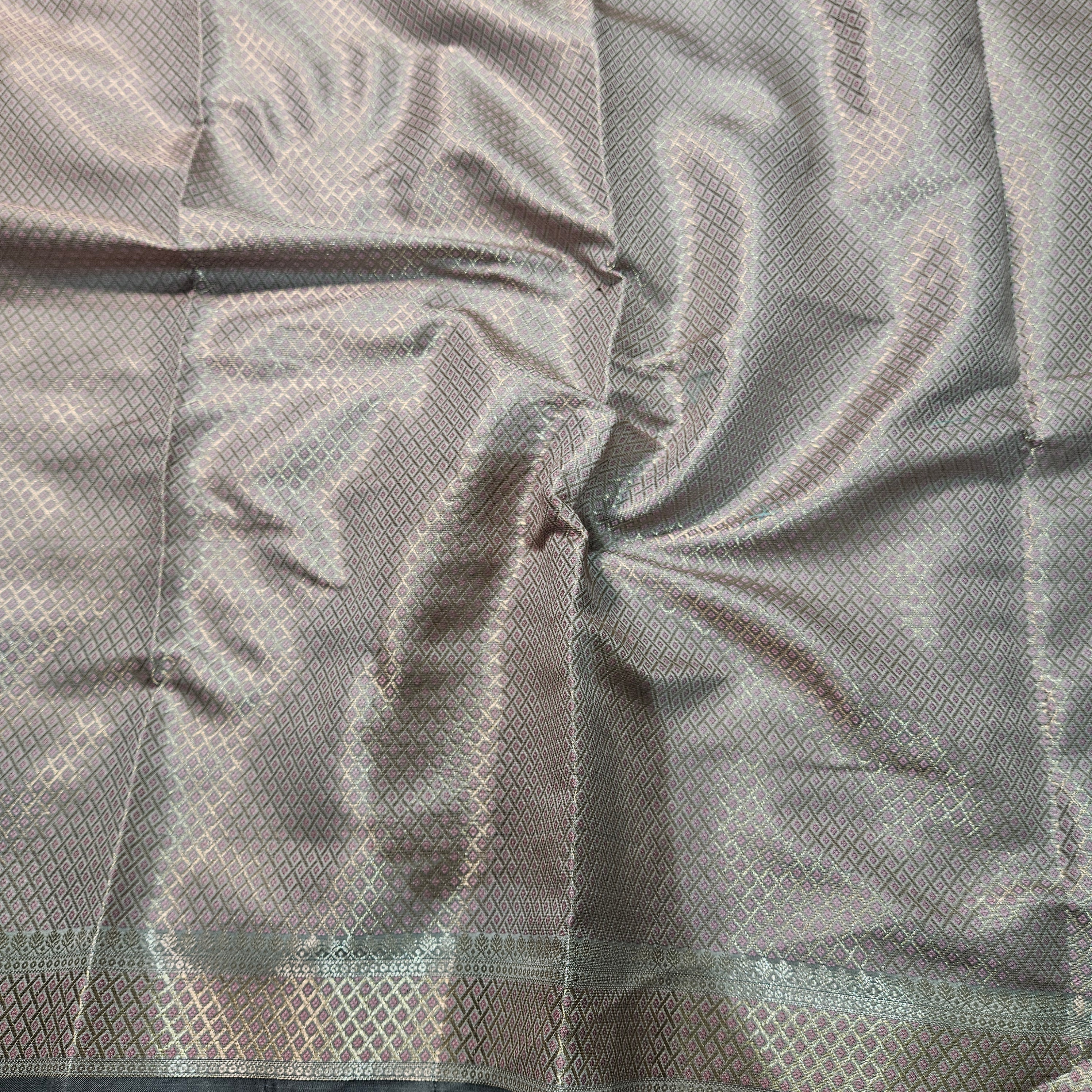 Grey Banarasi Plain Saree Alfi Zari Aanchal Border Design