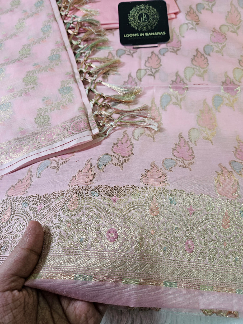 Pink Rangkaat Weaving Mina Banarasi Silk Suit