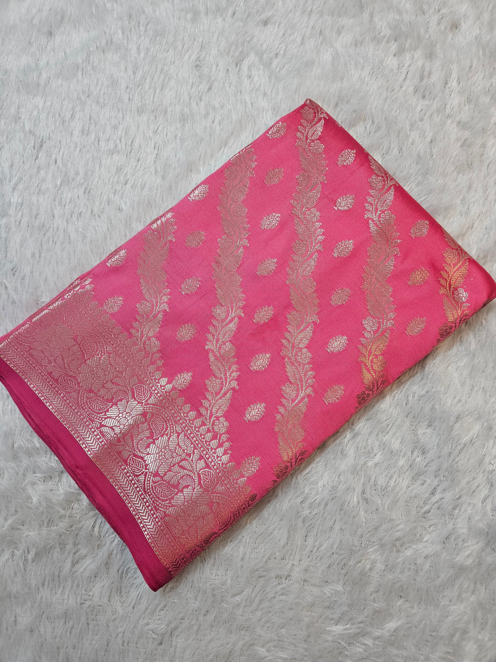 Banarasi Gajari Pink Silk Jaal Zari Border Saree