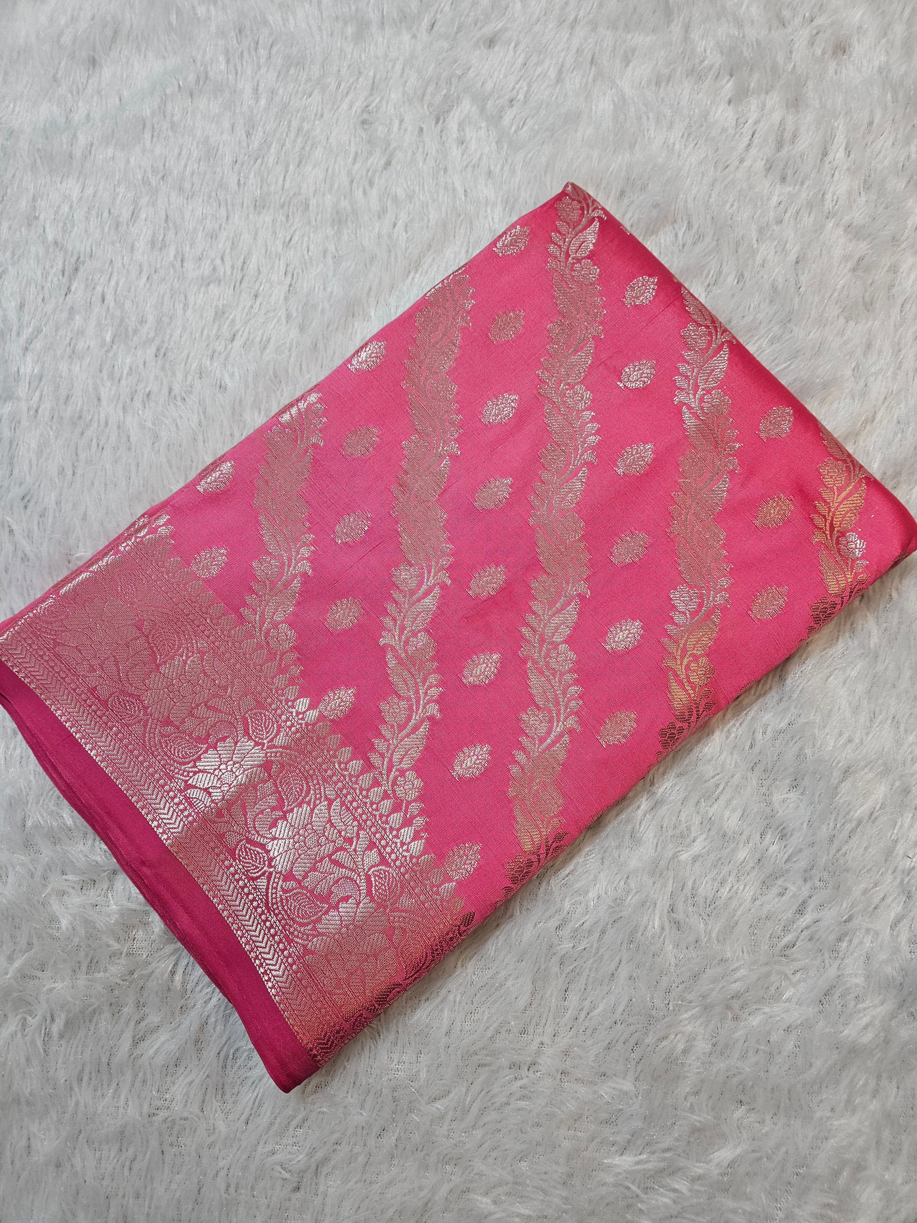 Banarasi Gajari Pink Silk Jaal Zari Border Saree