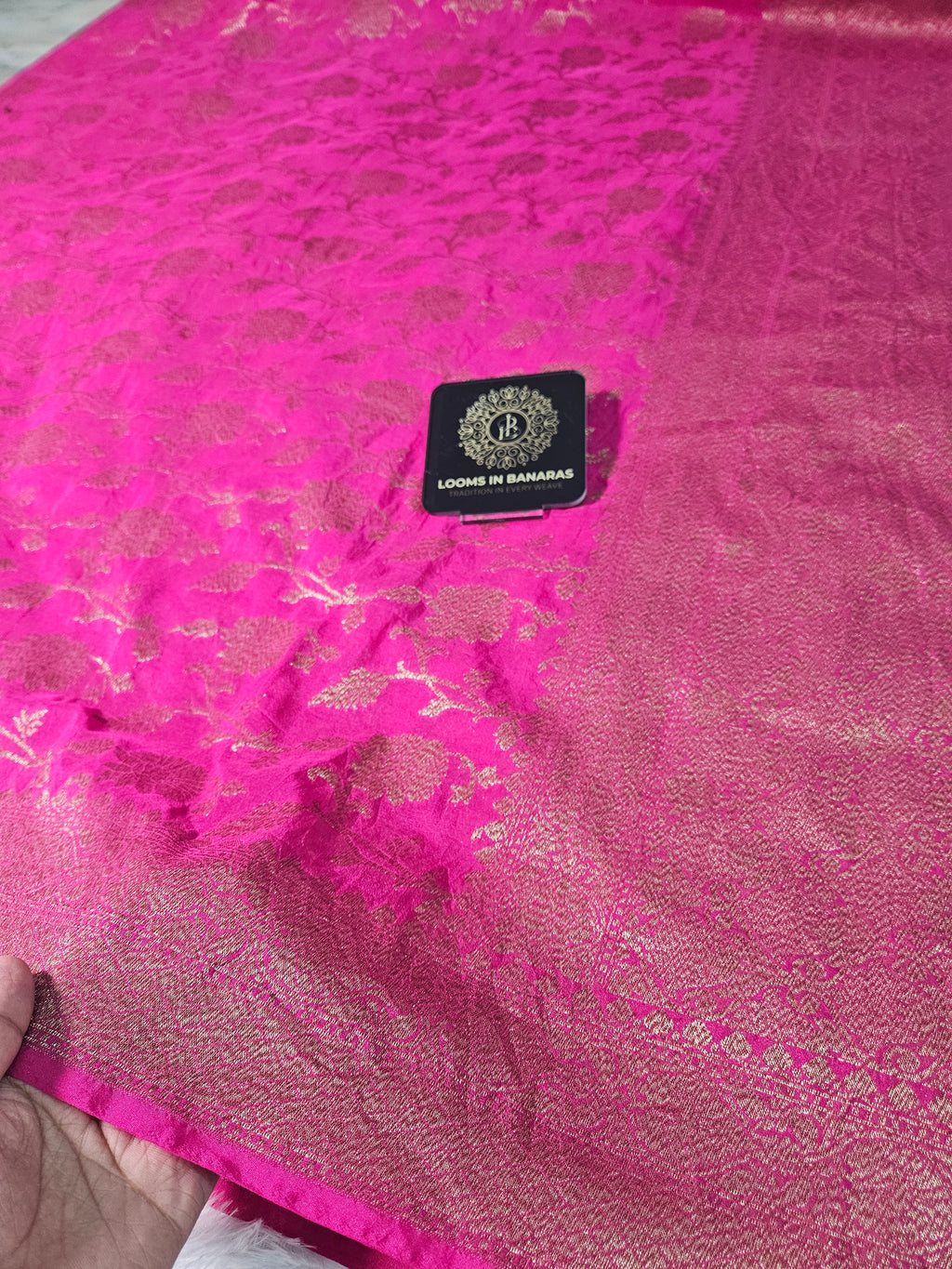Banarasi Georgette Rani Pink Saree with Antique Zari Border Jaal