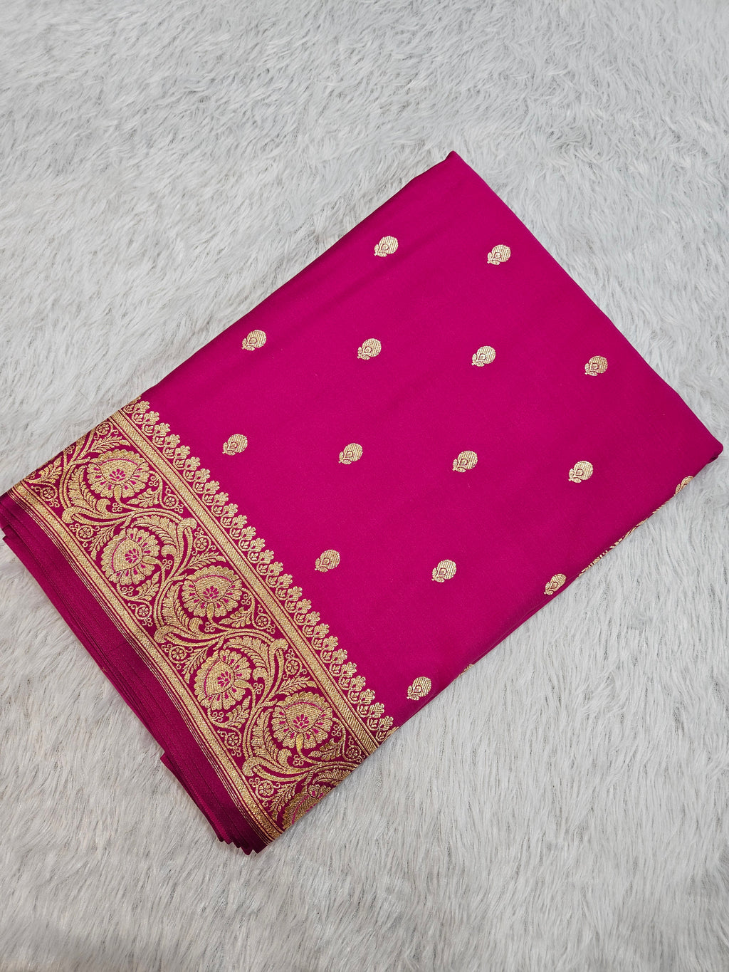 Banarasi Rani Pink Mashru Silk Banarasi Border Booti Saree