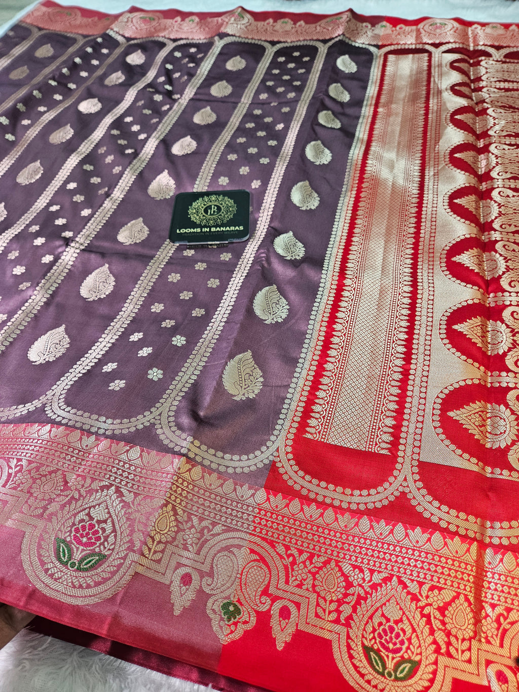 Mauve Purple and Red Contrast Banarasi Silk Jaal Zari Border Saree