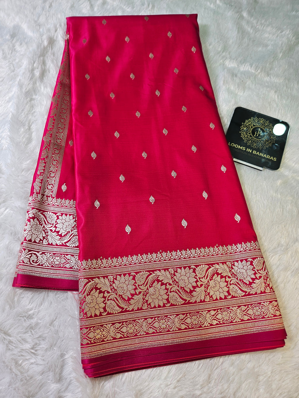 Banarasi Rani Pink Mashru Silk Banarasi Border Booti Saree