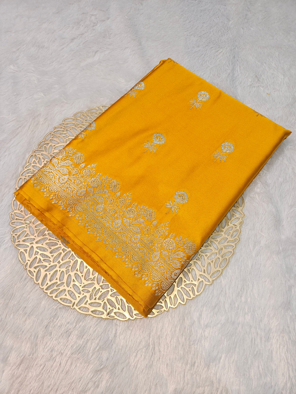 Gold Yellow Banarasi Mashru Silk Alfi Border Booti Saree