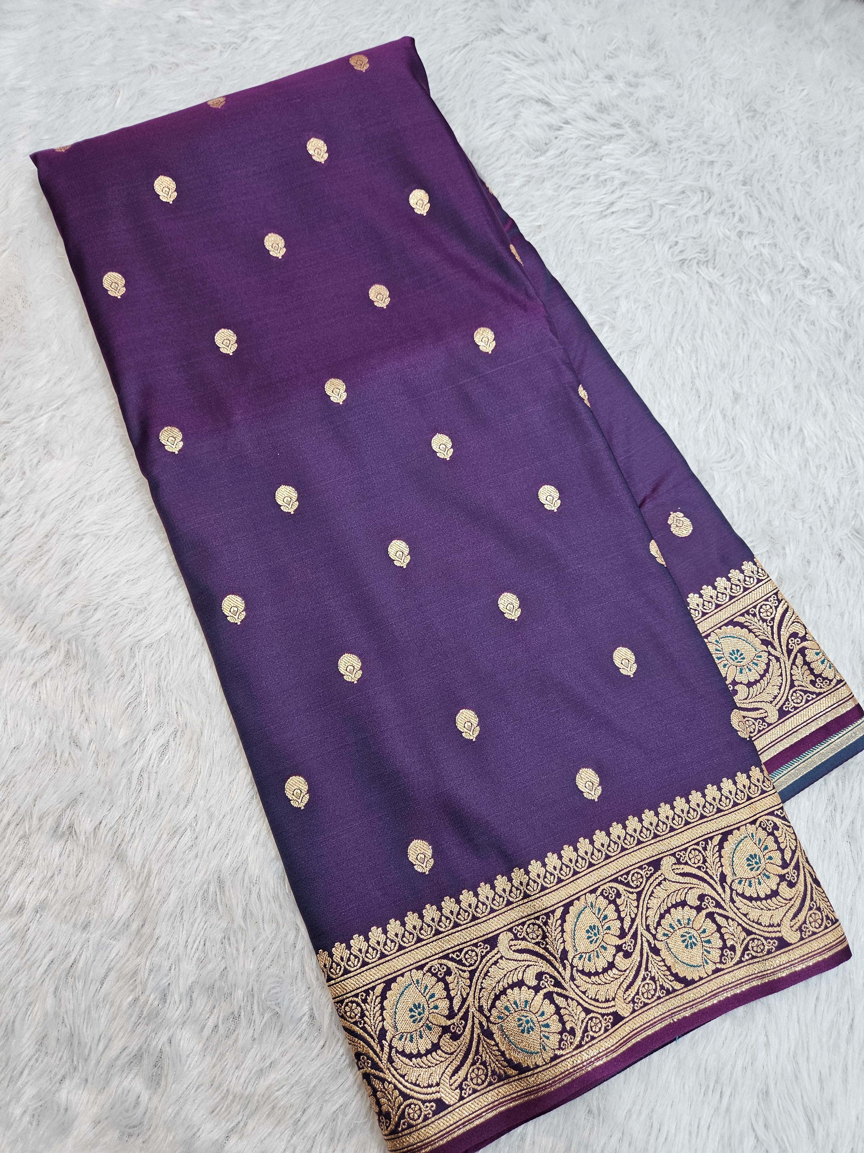 Banarasi Purple Mashru Silk Banarasi Border Booti Saree