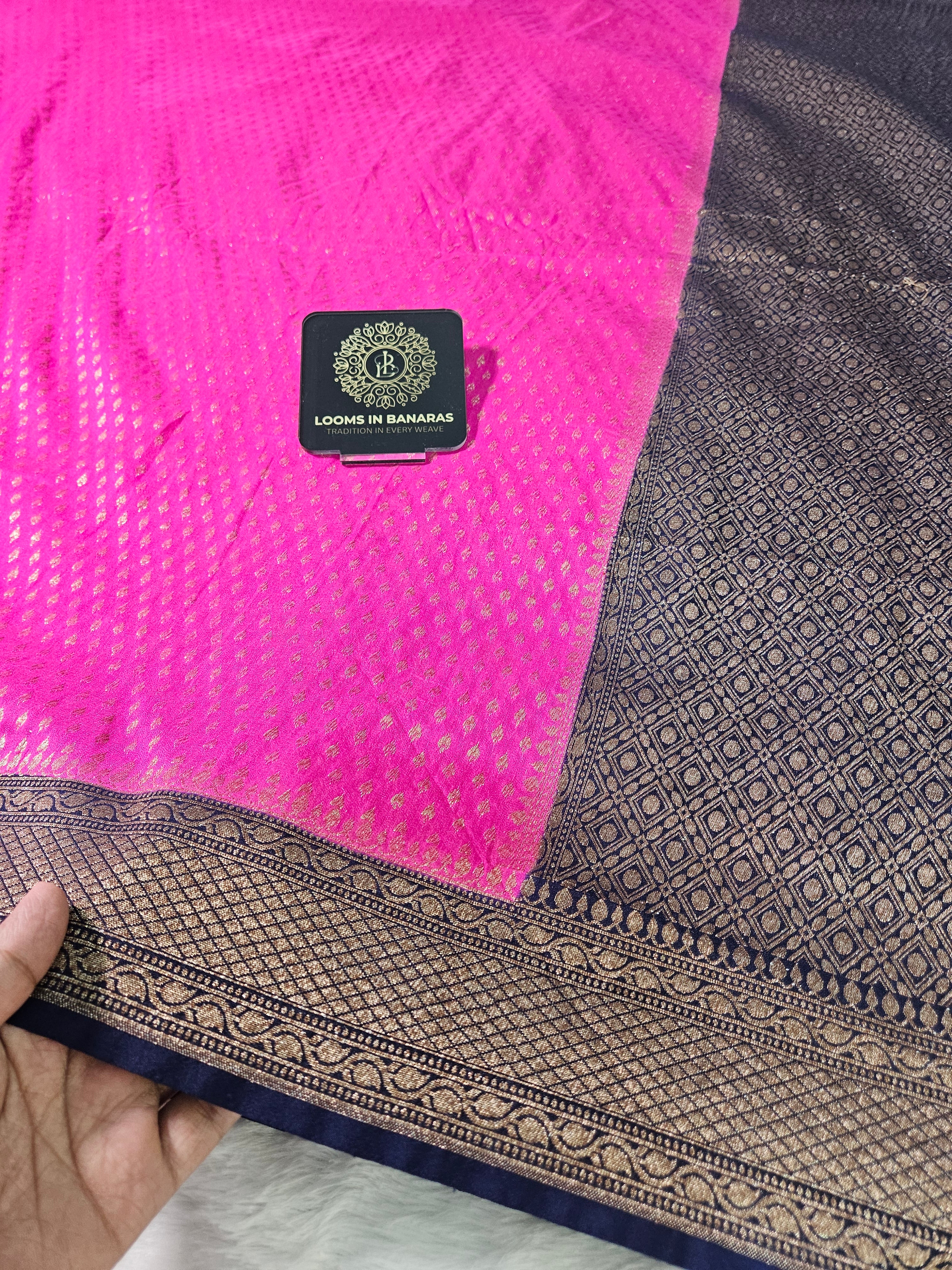 Banarasi Georgette Rani Pink Contrast Navy with Antique Zari Border buti