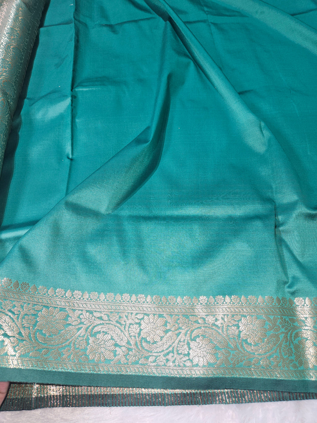 Rama Green Banarasi Soft Tissue Zari Stripe Design Saree