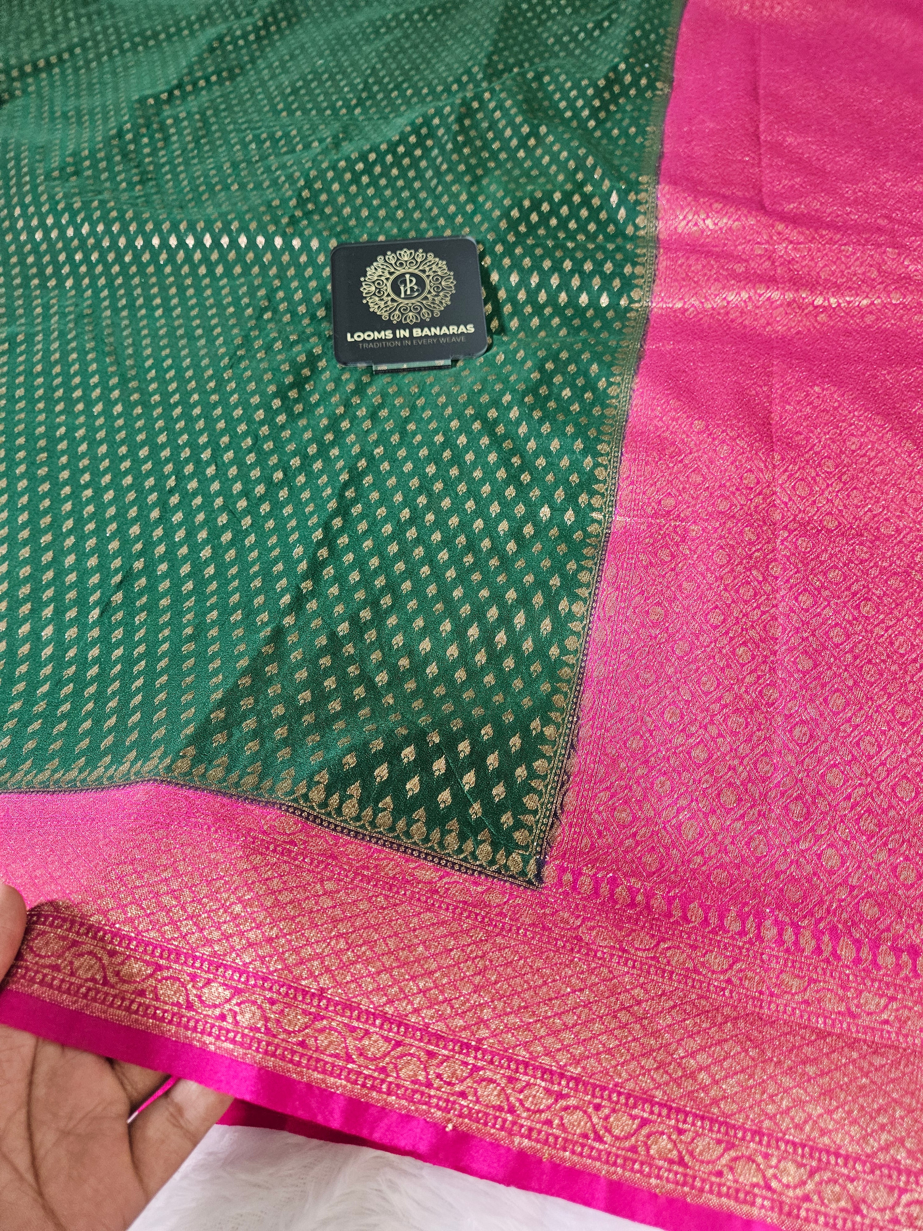 Banarasi Georgette Green Contrast Rani with Antique Zari Border buti