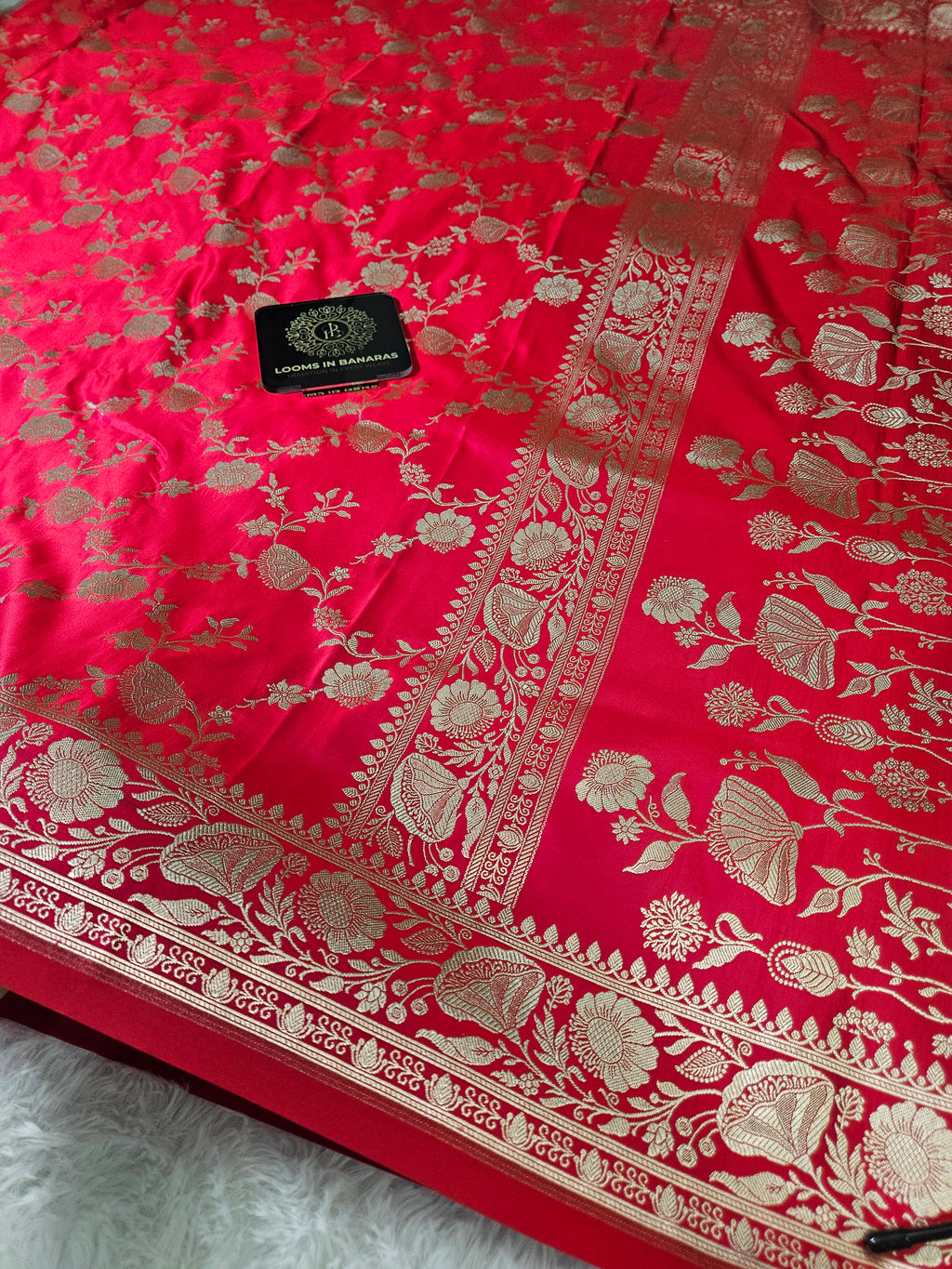 Banarasi Red Mashru Silk Banarasi Border Jaal Saree