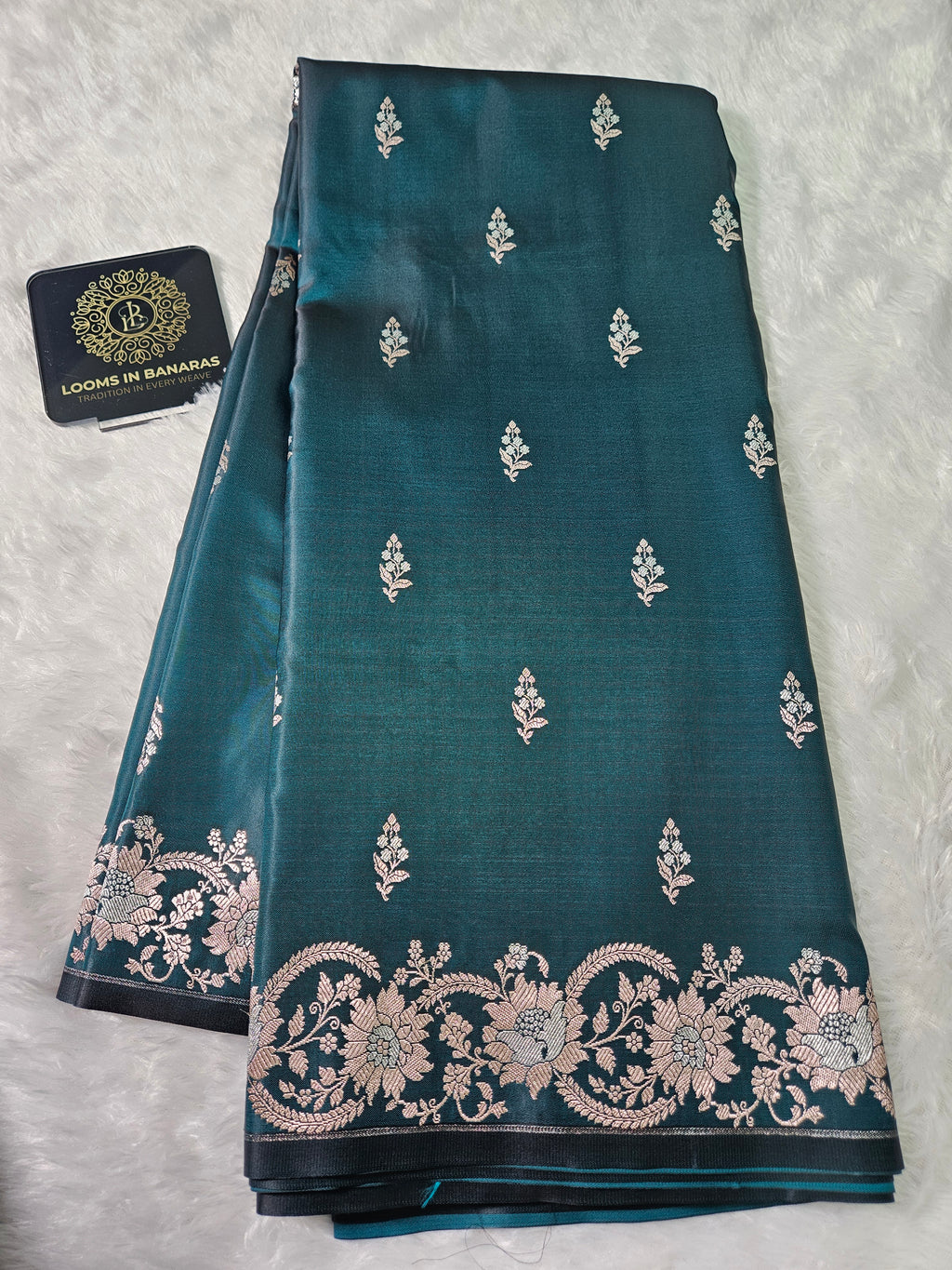 Banarasi Rama Green Mashru Silk Banarasi Alfi Border Booti Saree