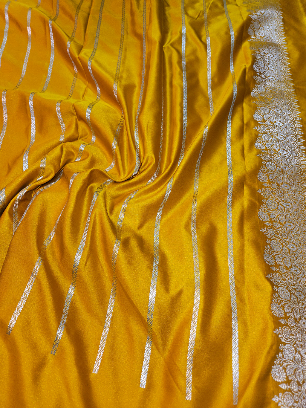 Gold Yellow Banarasi Mashru Silk Alfi Border Booti Saree