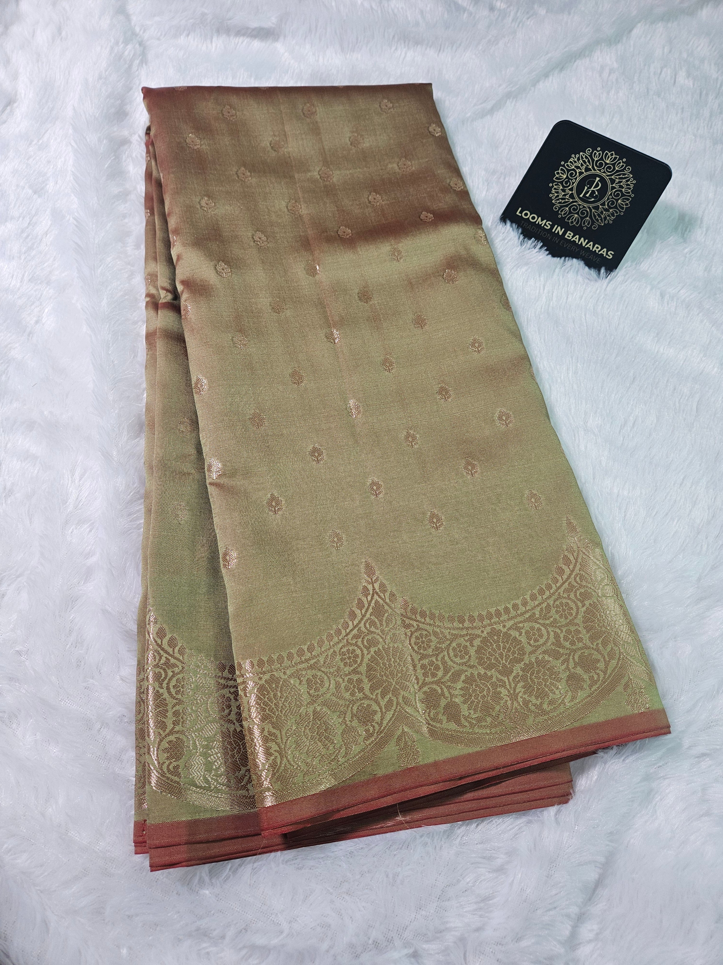 Banarasi Silk Mehndi Buti Zari Scallop Border Saree