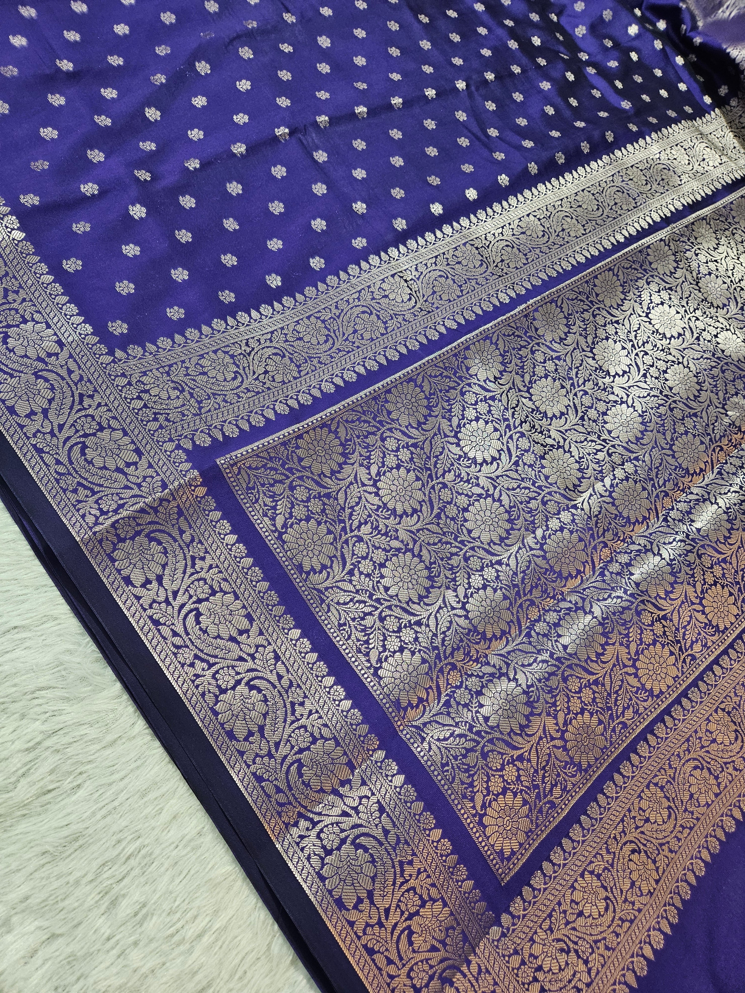 Banarasi Silk Voilet Buti Zari Border Saree