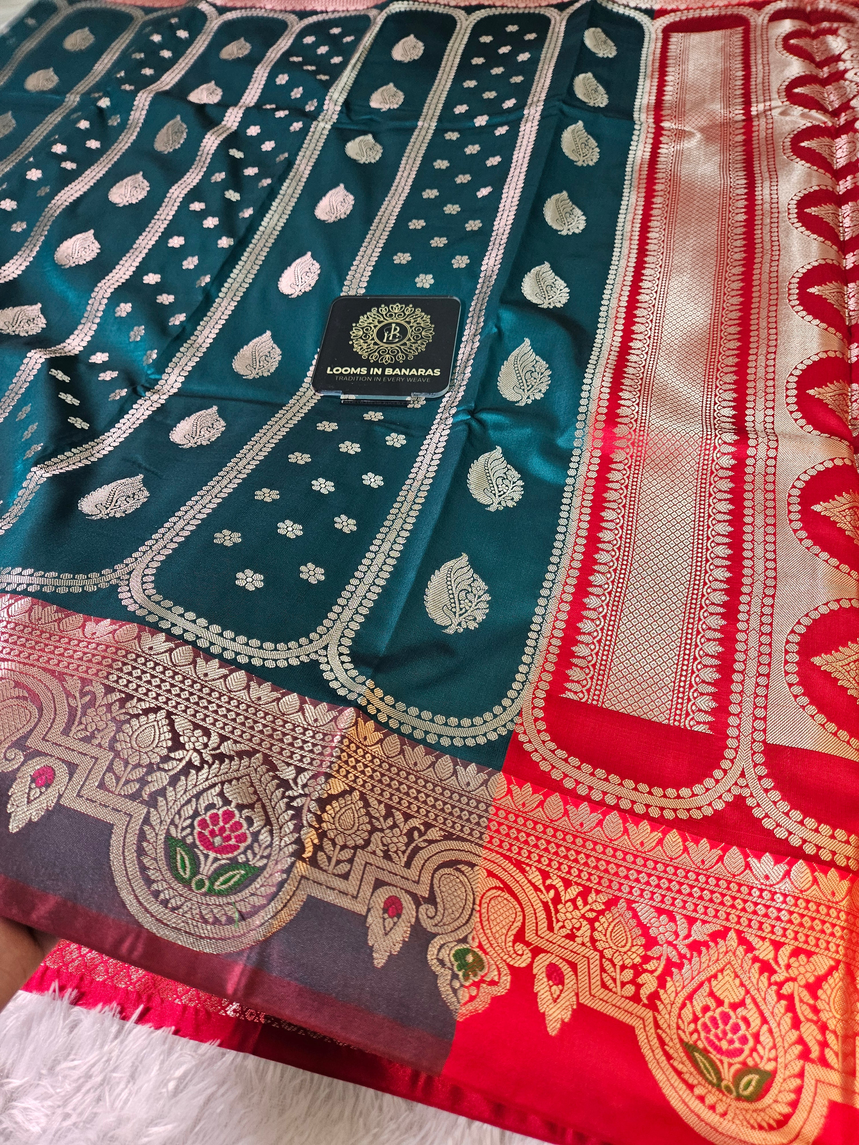Rama Green and Red Contrast Banarasi Silk Jaal Zari Border Saree